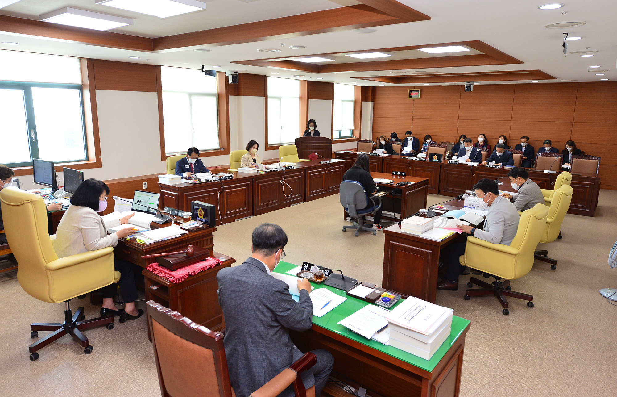 환경복지위원회, 2021회계연도 울산광역시 일반·특별회계 결산 및 예비비 지출 승인의 건 심사1