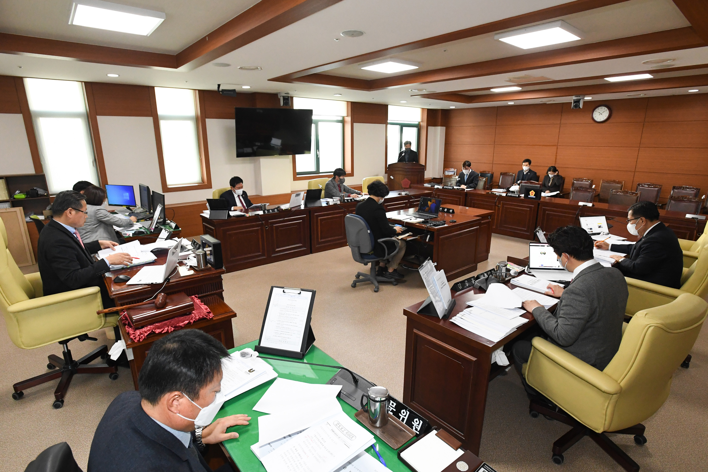 시의회 산업건설위원회 2022년도 행정사무감사 결과보고서 채택 및 조례안 심사2