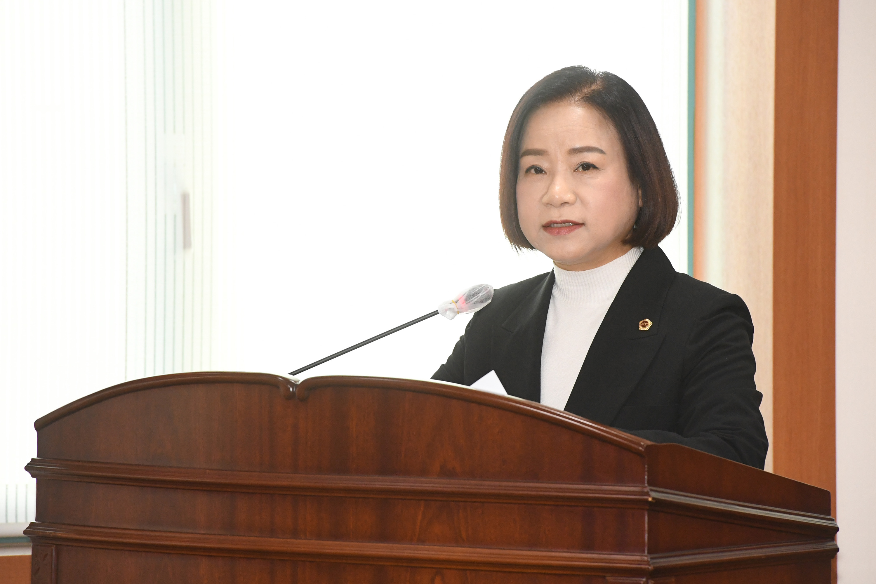시의회 환경복지위원회 2022년도 행정사무감사 결과보고서 채택 및 조례안 심사8
