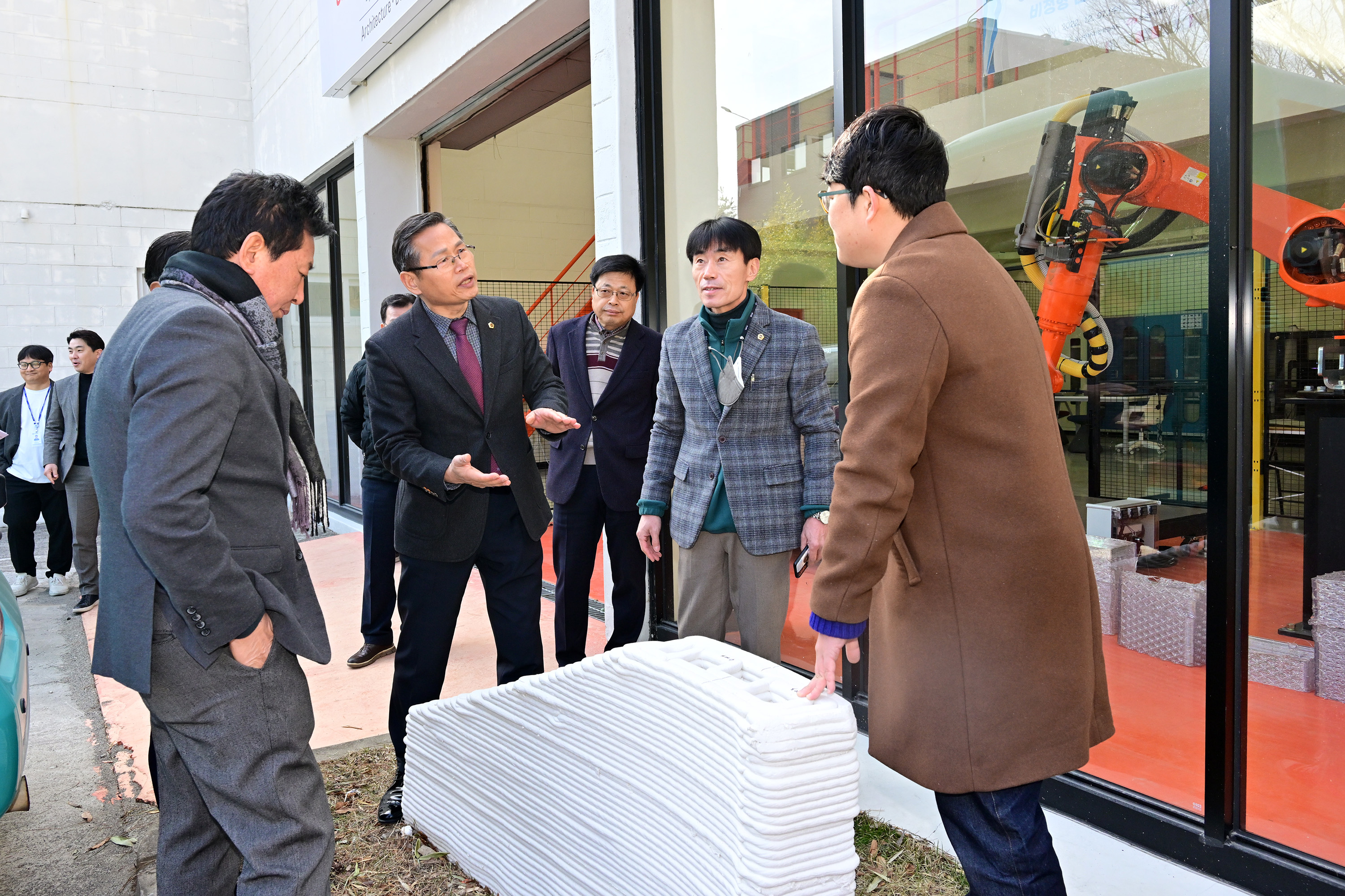 산업건설위원회, 울산 디자인주도 제조혁신센터 방문 현장활동15