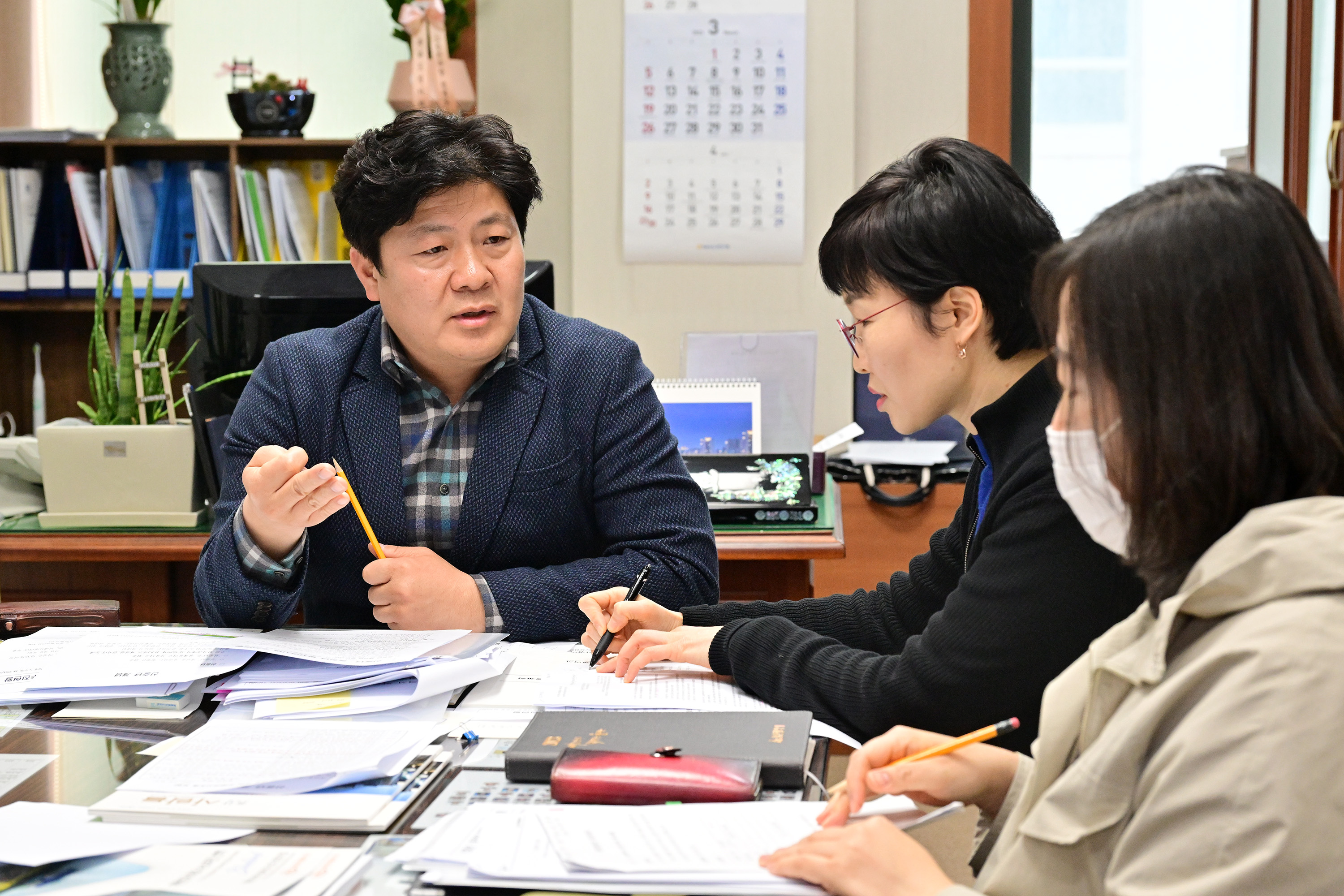 공진혁 의원, 중장년 재취업 등 일자리 지원 사업 현황 청취3