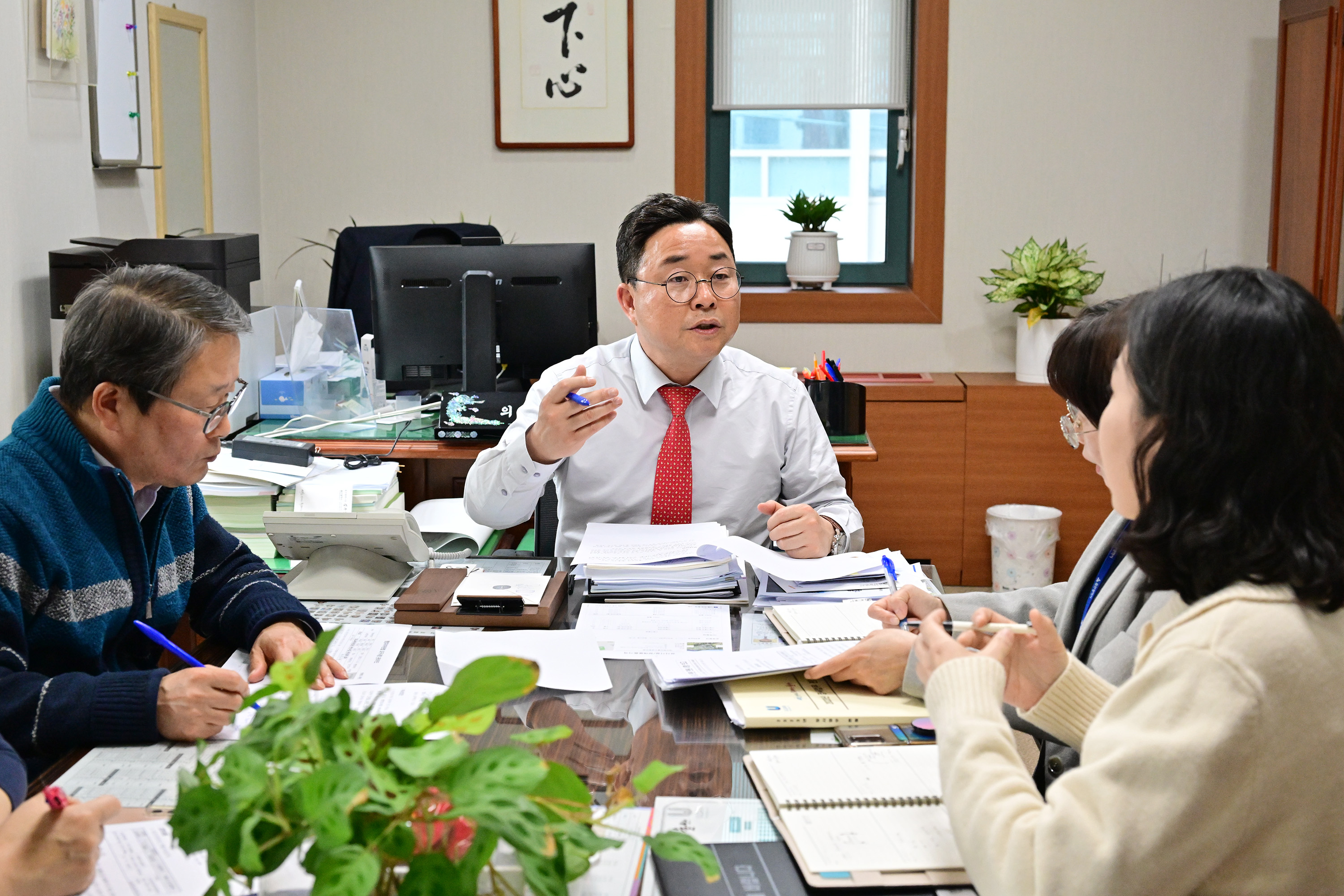 권태호 의원, 공원묘지 관련 민원 해결방안 협의5