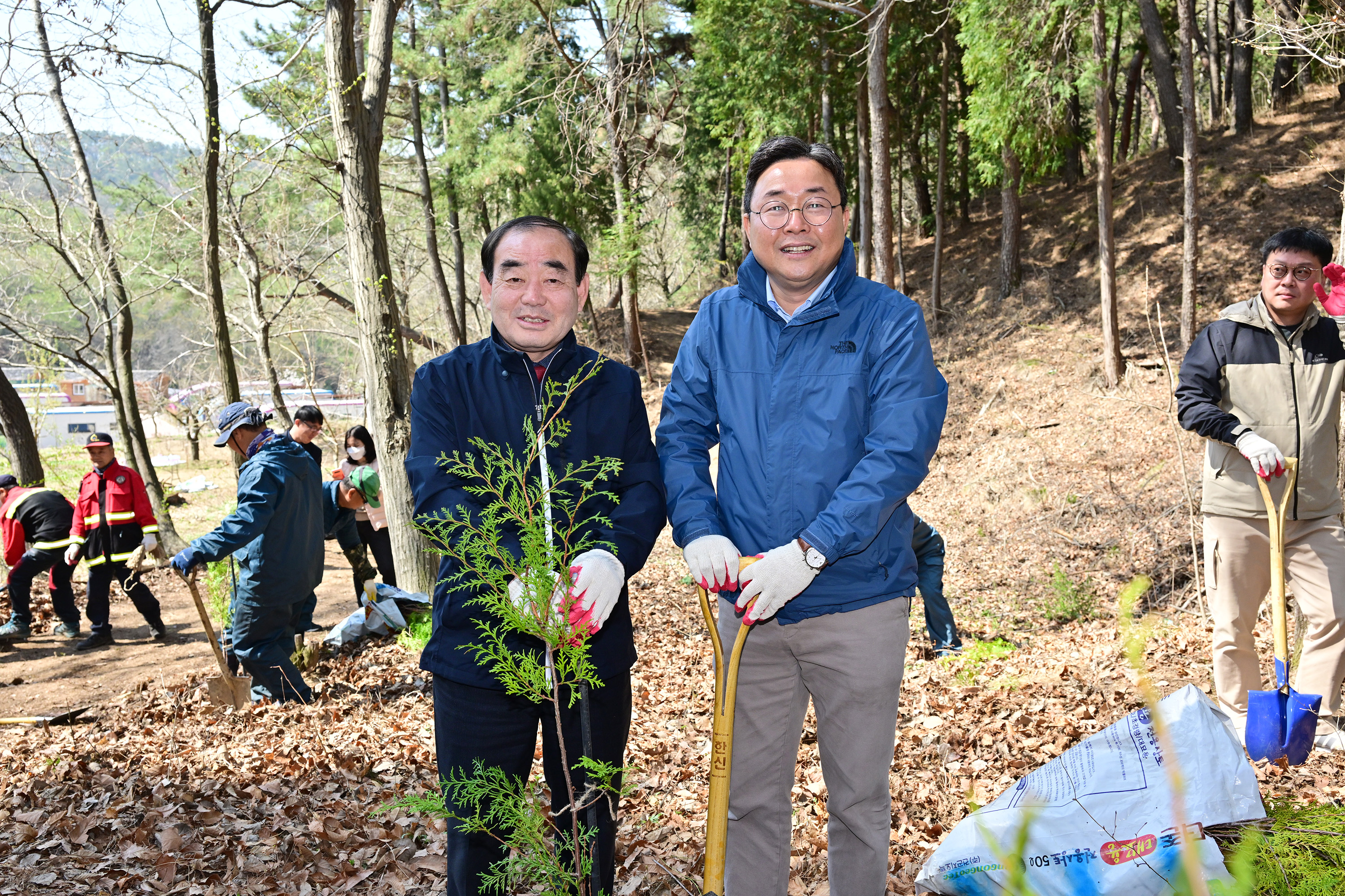 제78회 식목일 기념 나무심기 행사9