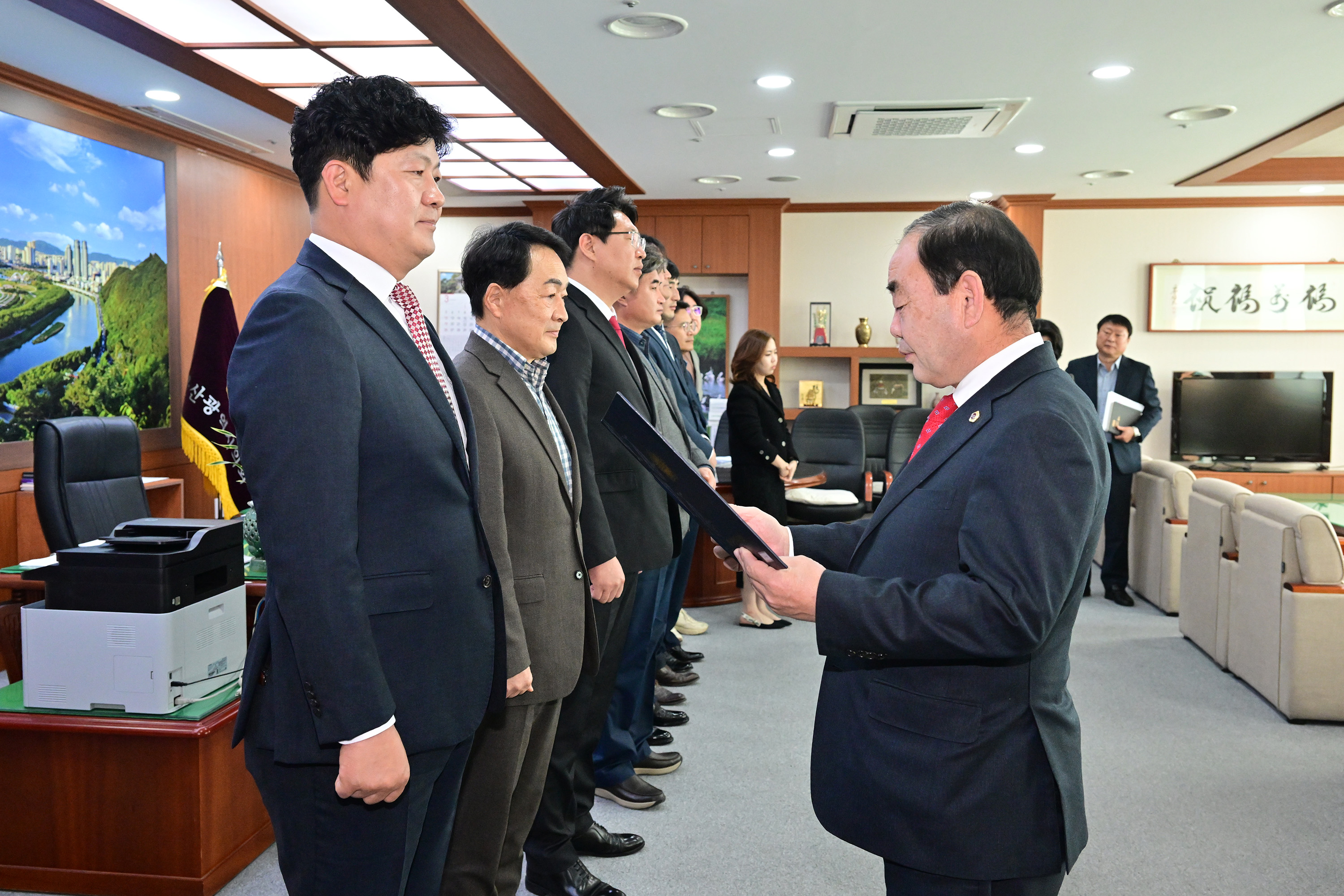 울산광역시의회, 2022회계연도 울산광역시 결산검사위원 위촉식2