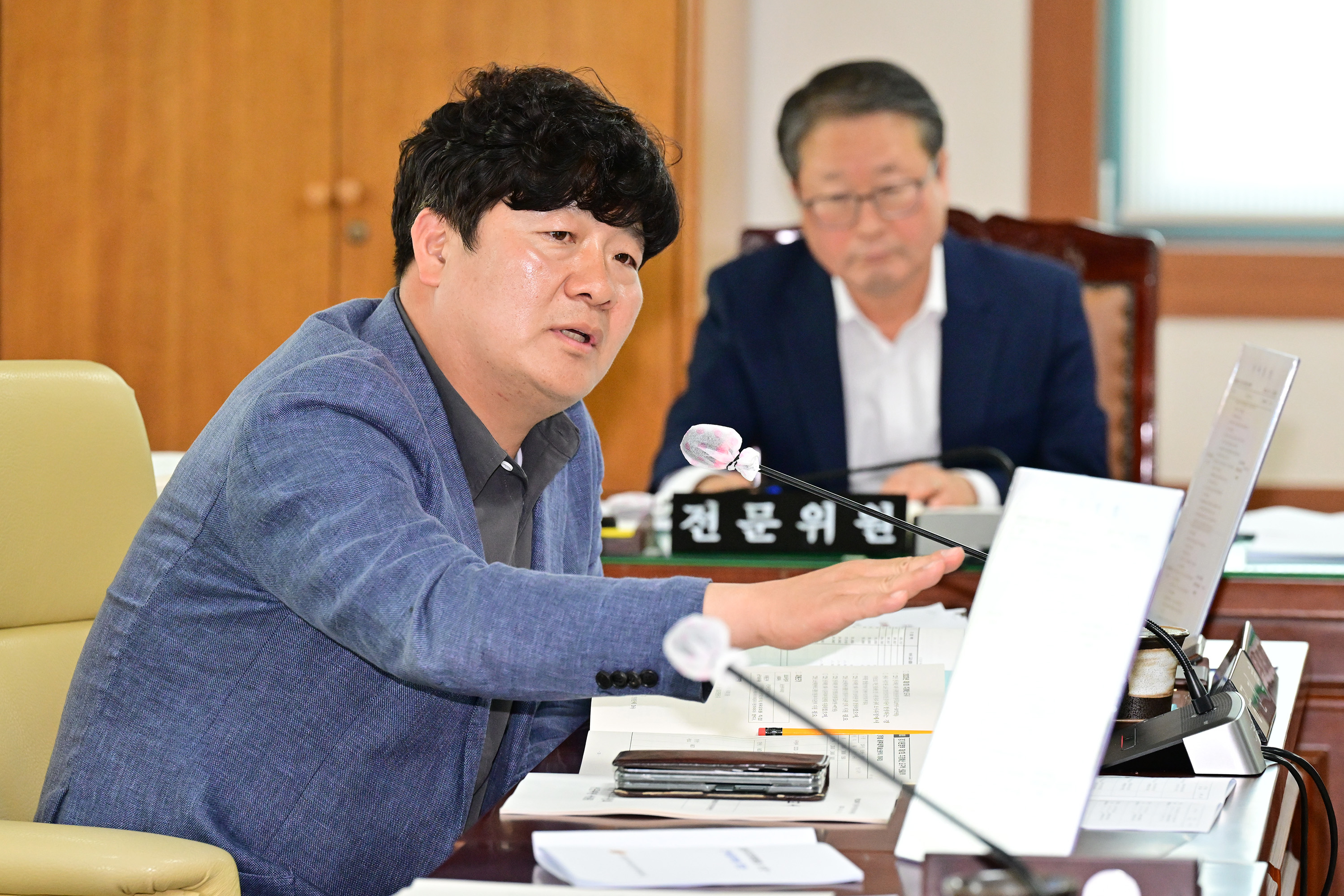 행정자치위원회, 추가경정예산안 예비심사 및 각종안건 심사5