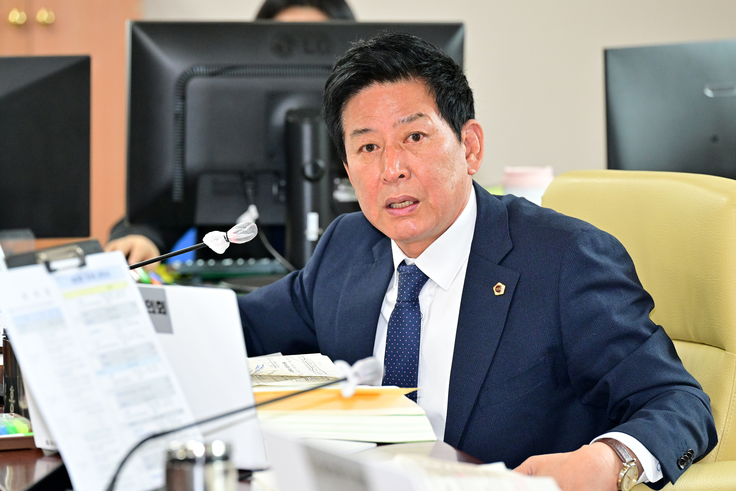 산업건설위원회, 경제국 소관 추가경정예산안 예비심사 및 각종안건 심사5