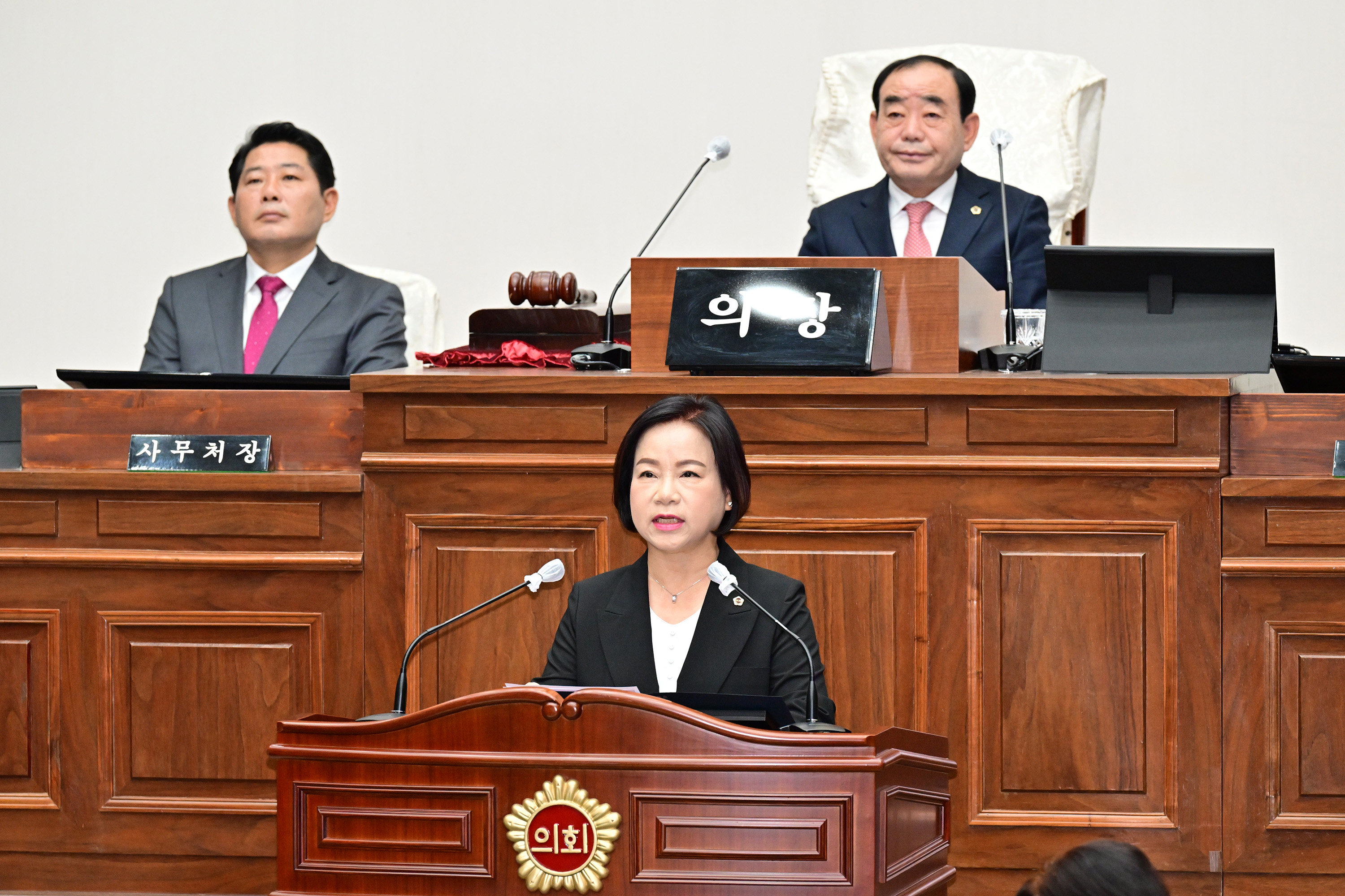 제238회 울산광역시의회 임시회 제2차 본회의 개의8