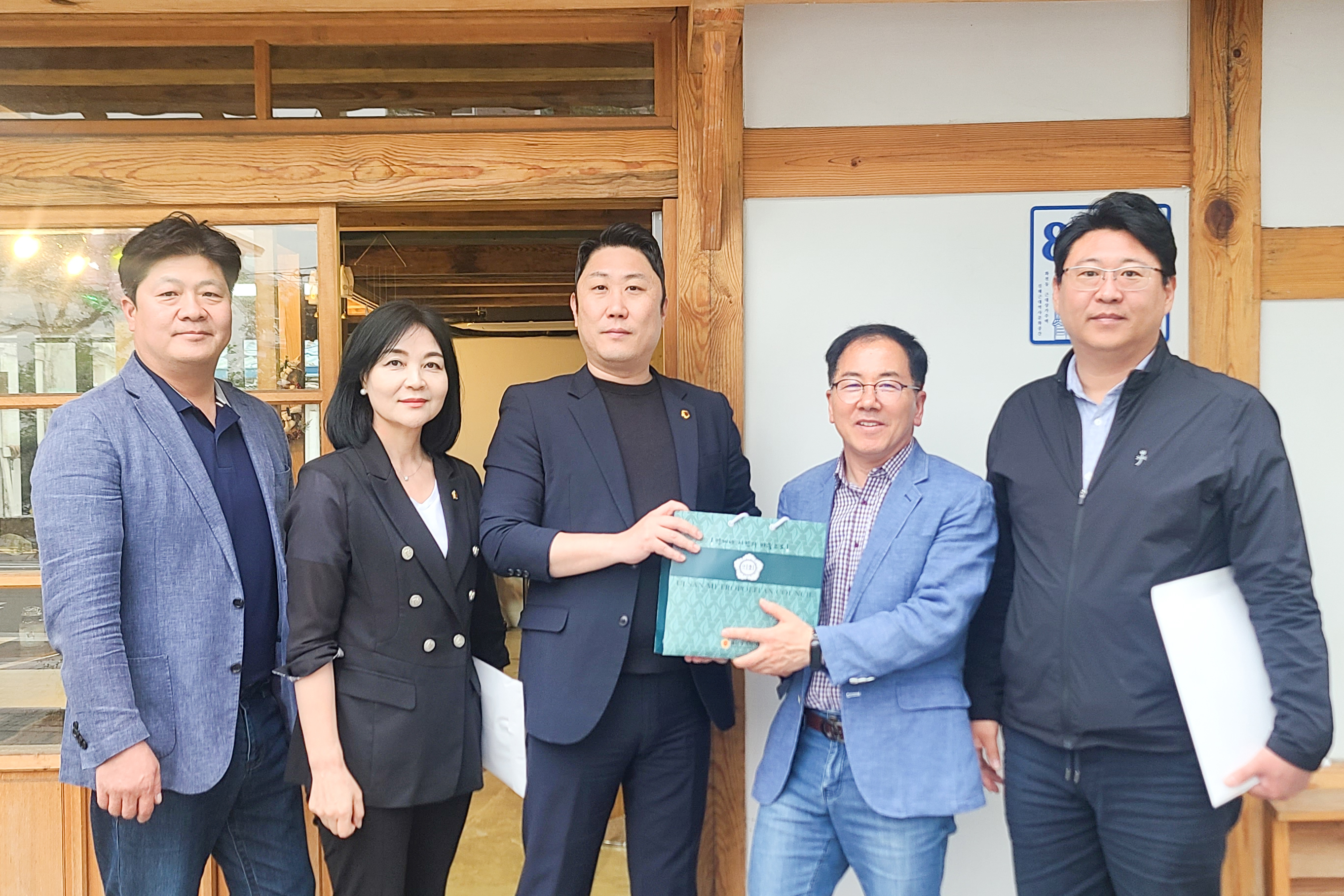 울산시의회 의원연구단체 젊은도시울산 연구모임,청년정책 우수사례 벤치마킹3