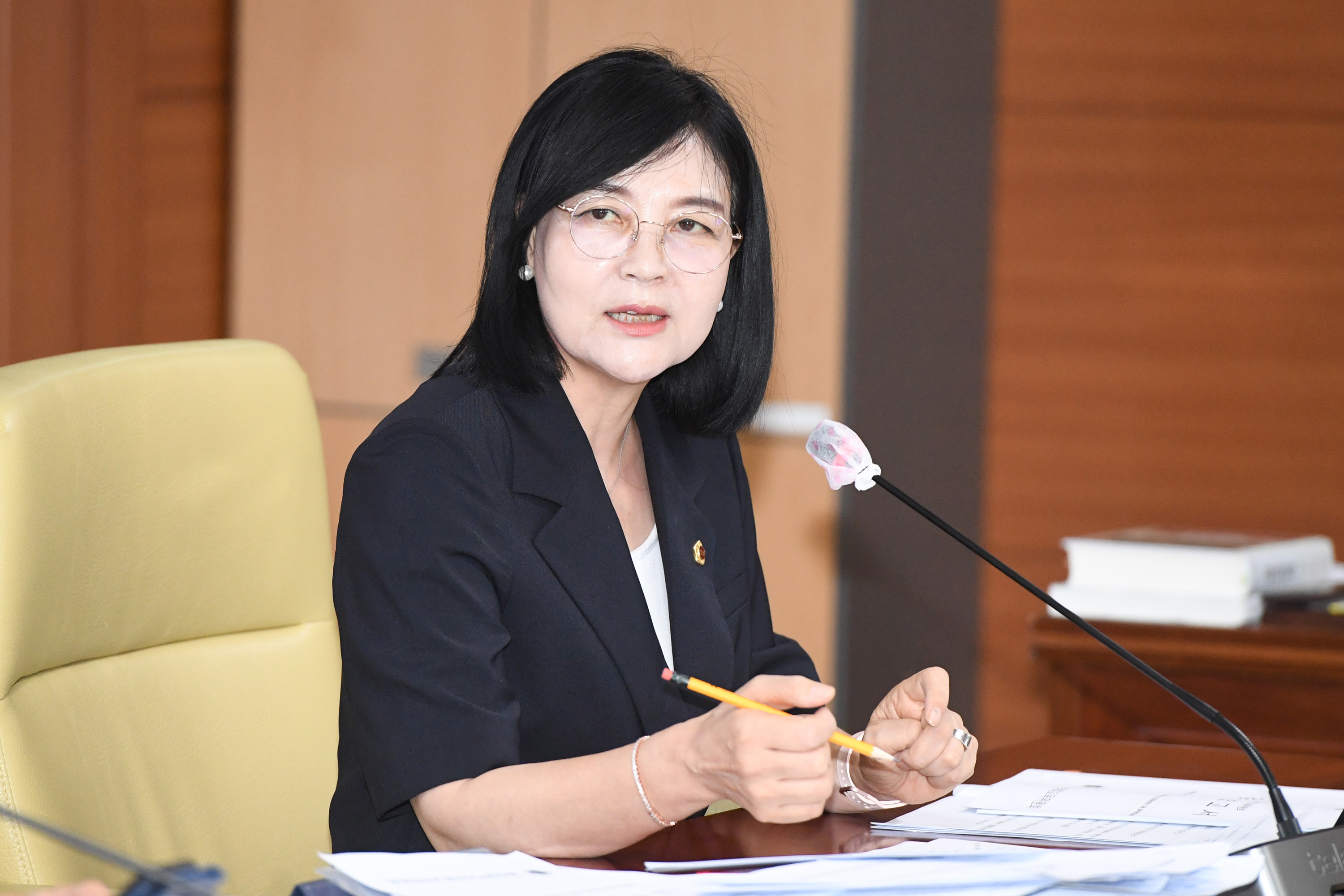 교육위원회, 울산광역시교육청 학교민주시민교육 활성화 조례 폐지조례안 등 심사14