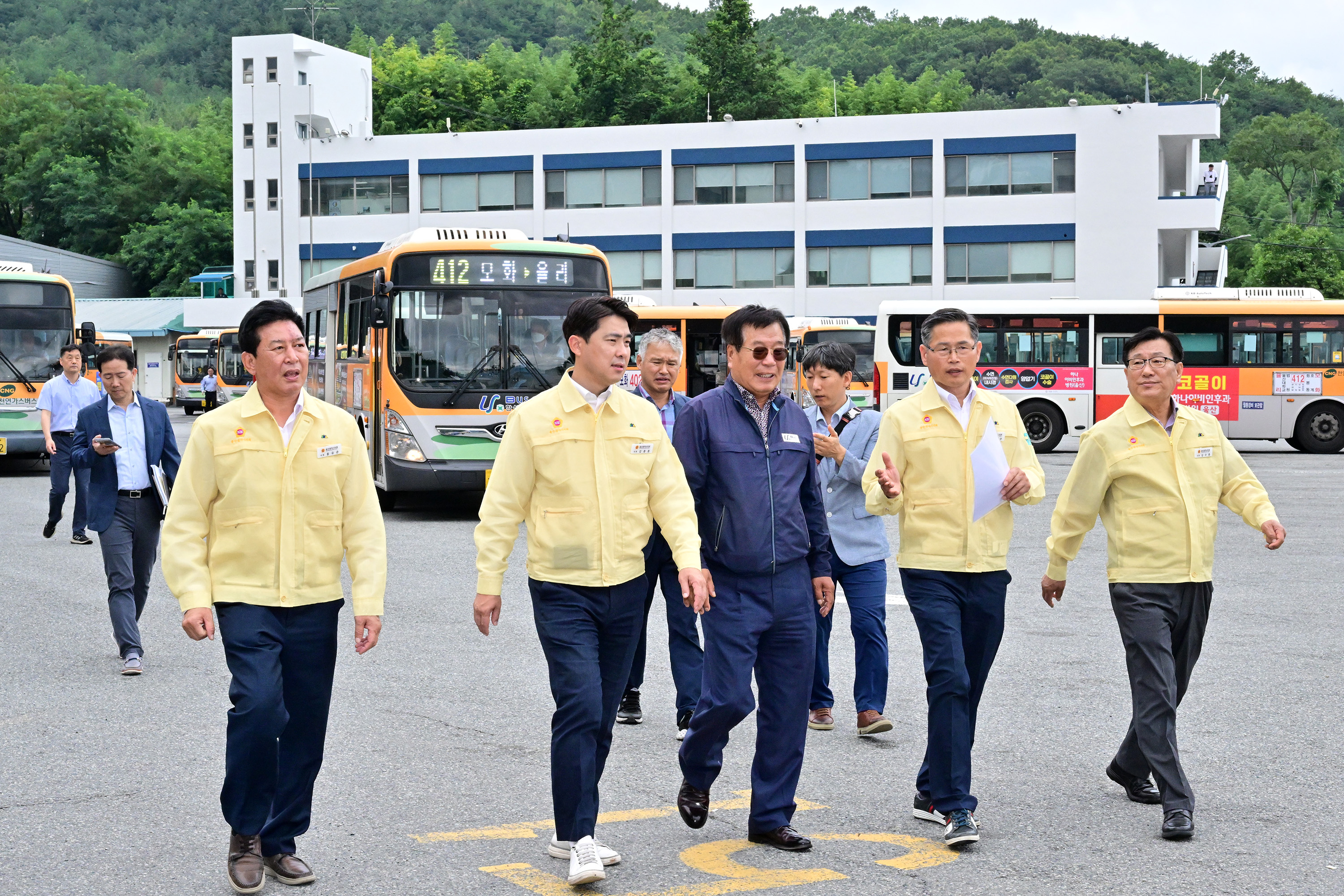산업건설위원회, 덕하·율리 공영차고지 현장 방문19