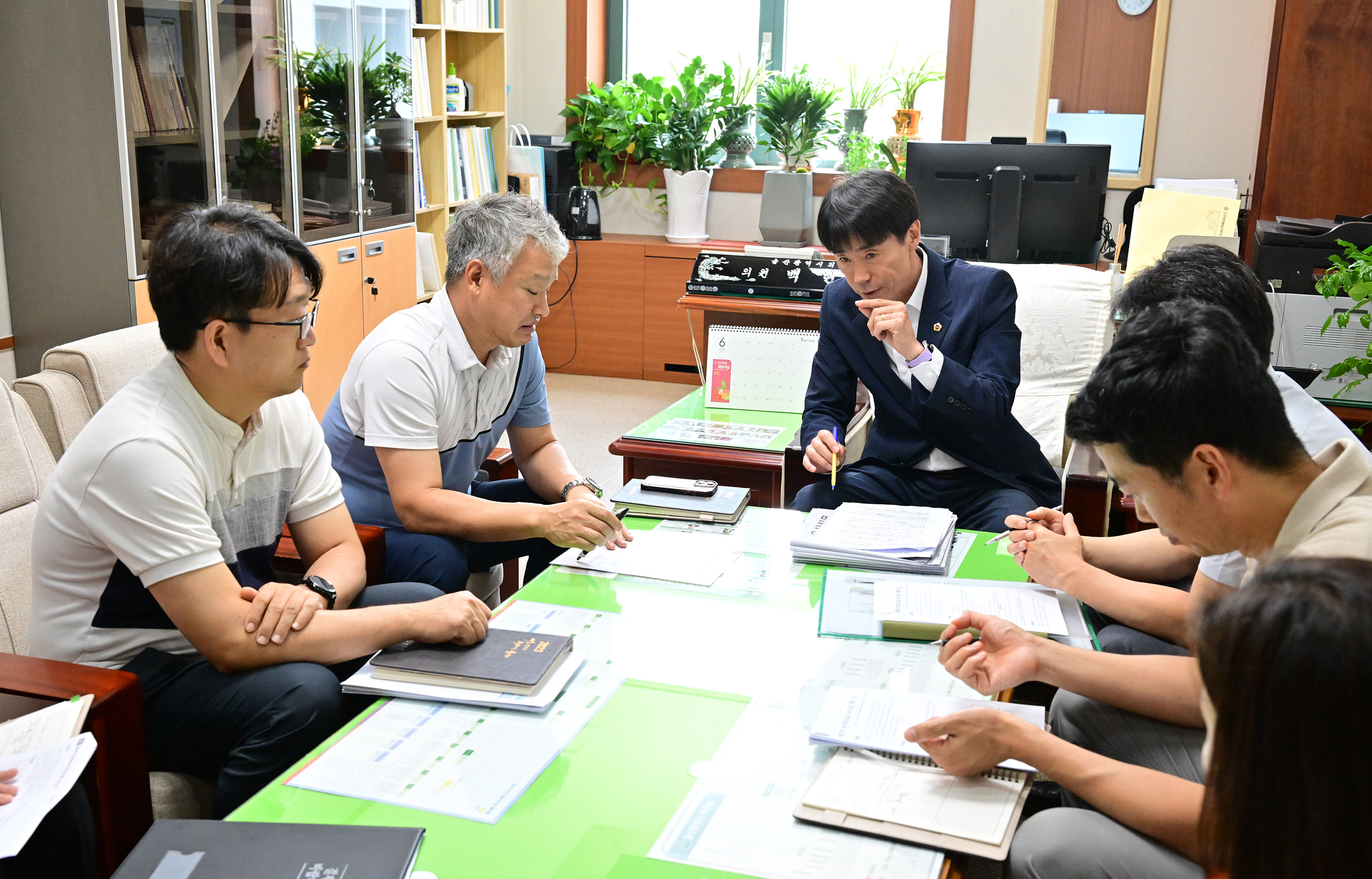 백현조 의원, 태화강역 버스회차시설 이전 공사 중단 현황 업무청취3