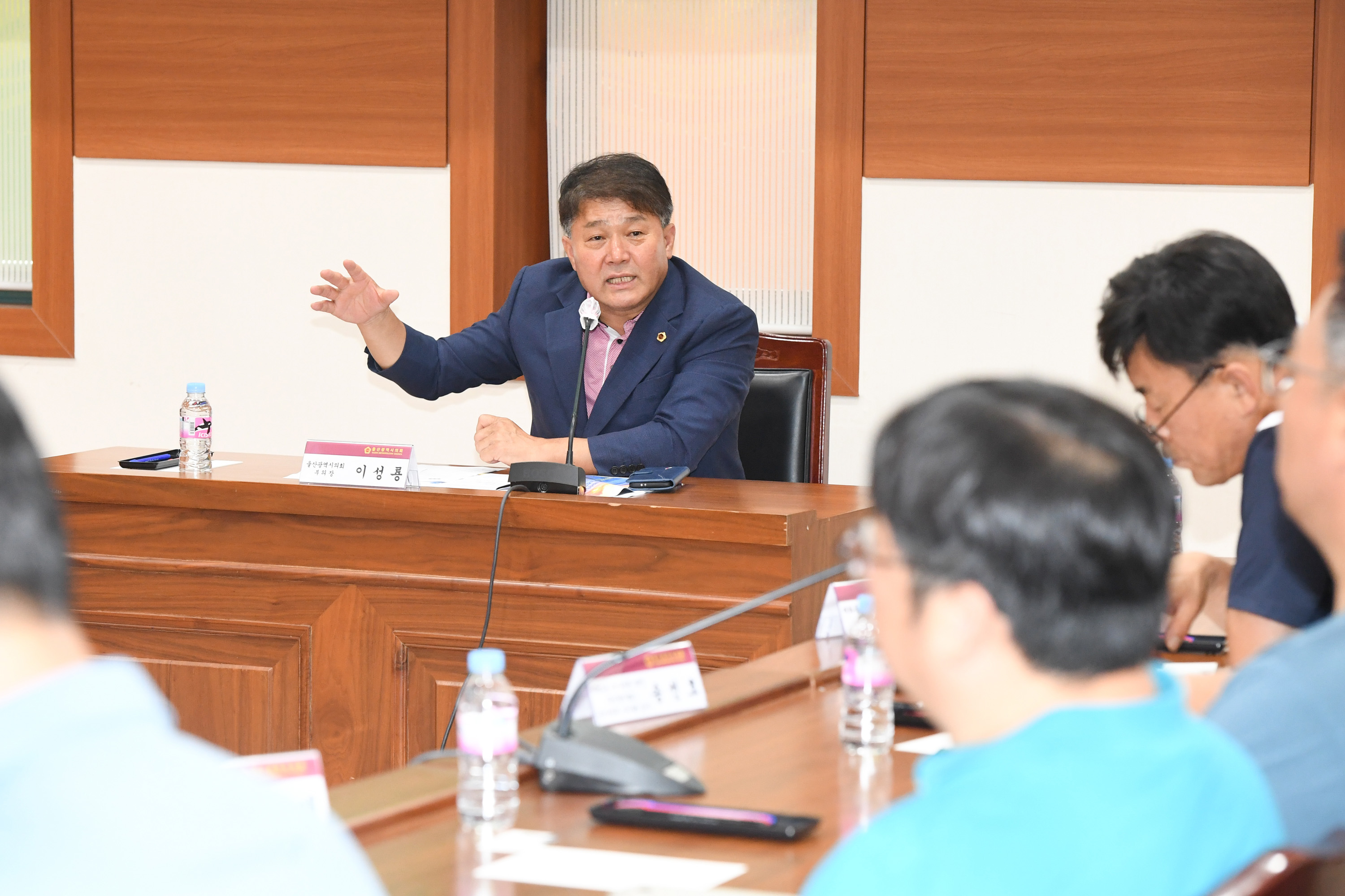 이성룡 부의장, 태화강국가정원 관광과 연계한 중구 상권 활성화 논의 간담회5