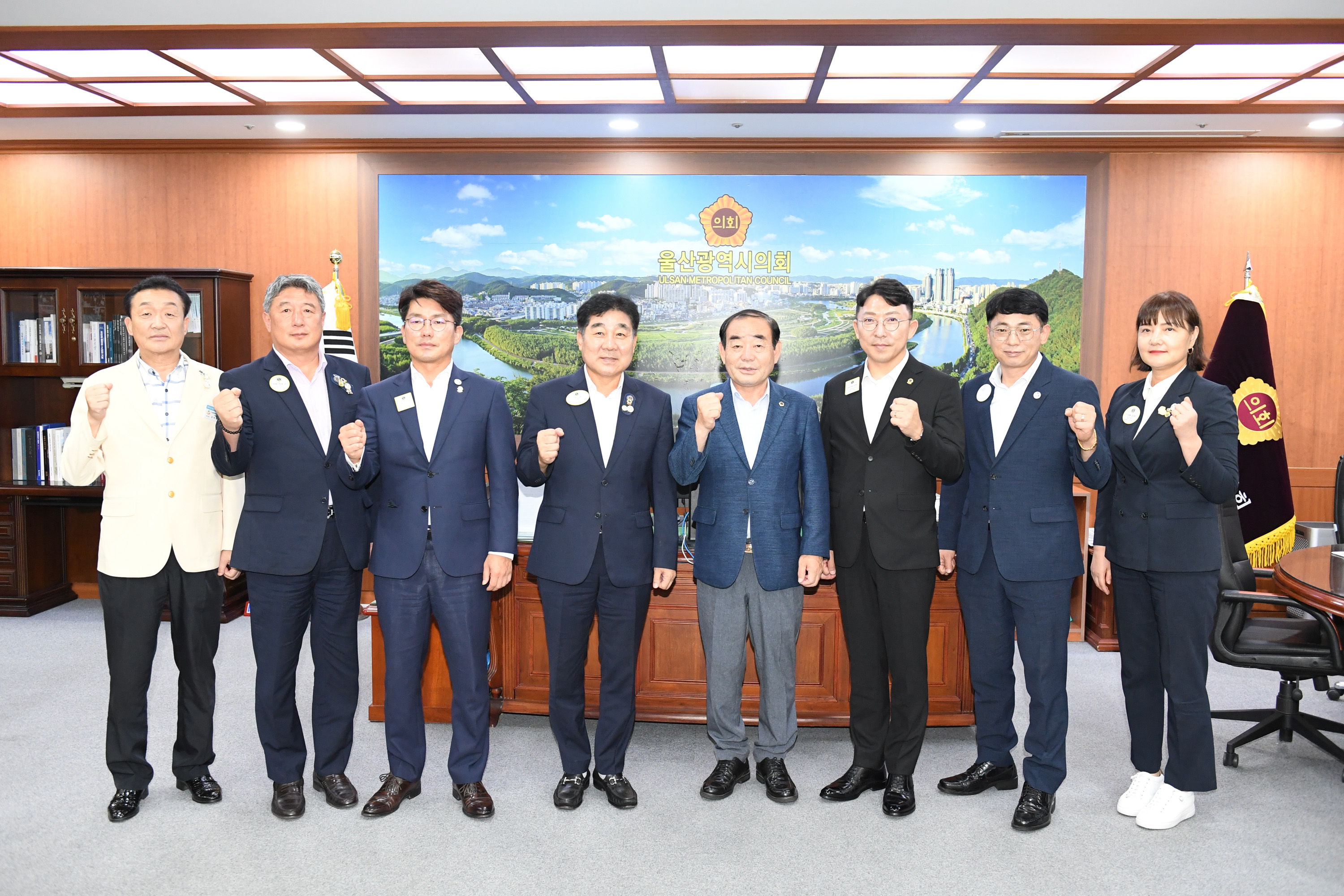 국제라이온스 355-D지구 임원진 내방1