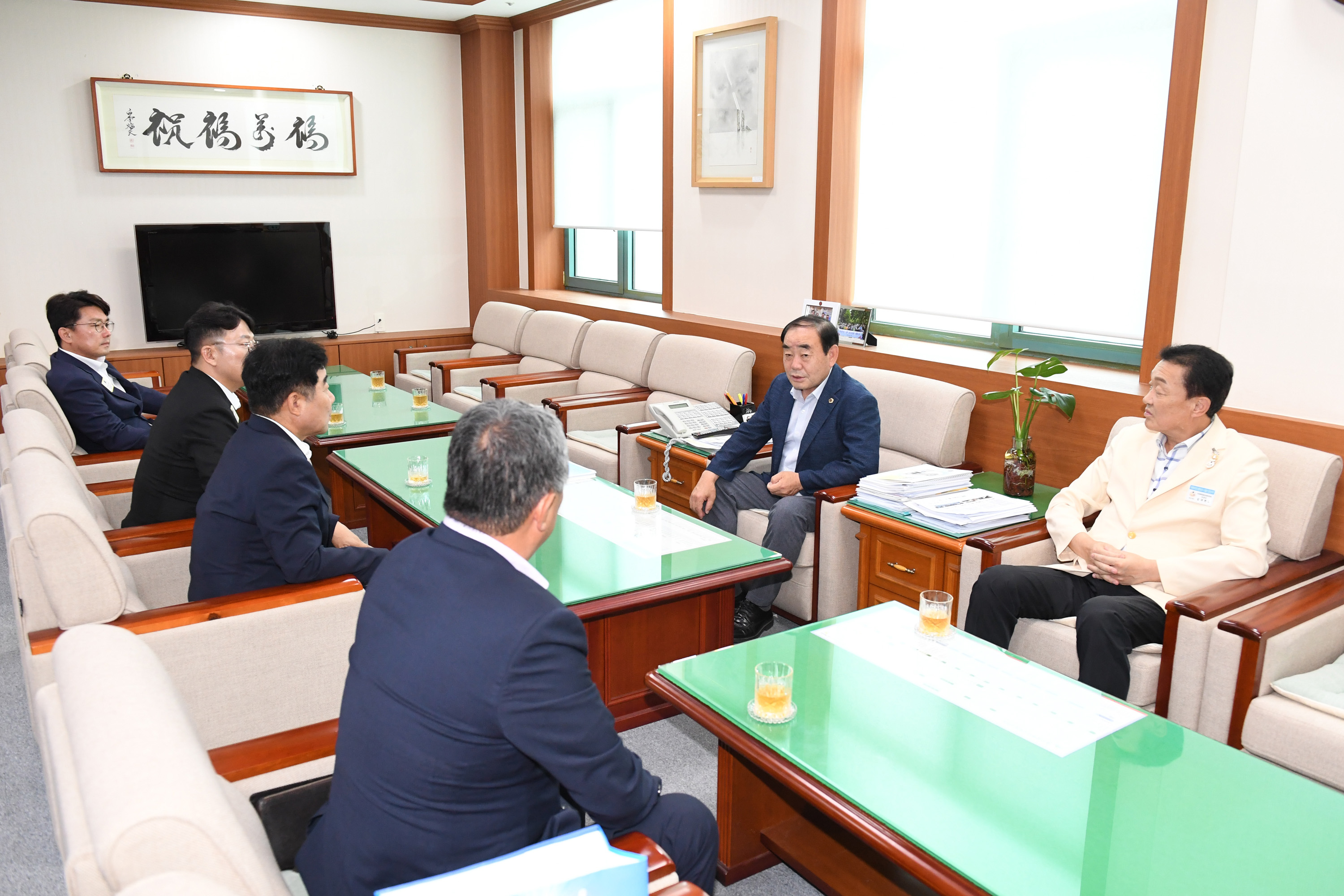 국제라이온스 355-D지구 임원진 내방3