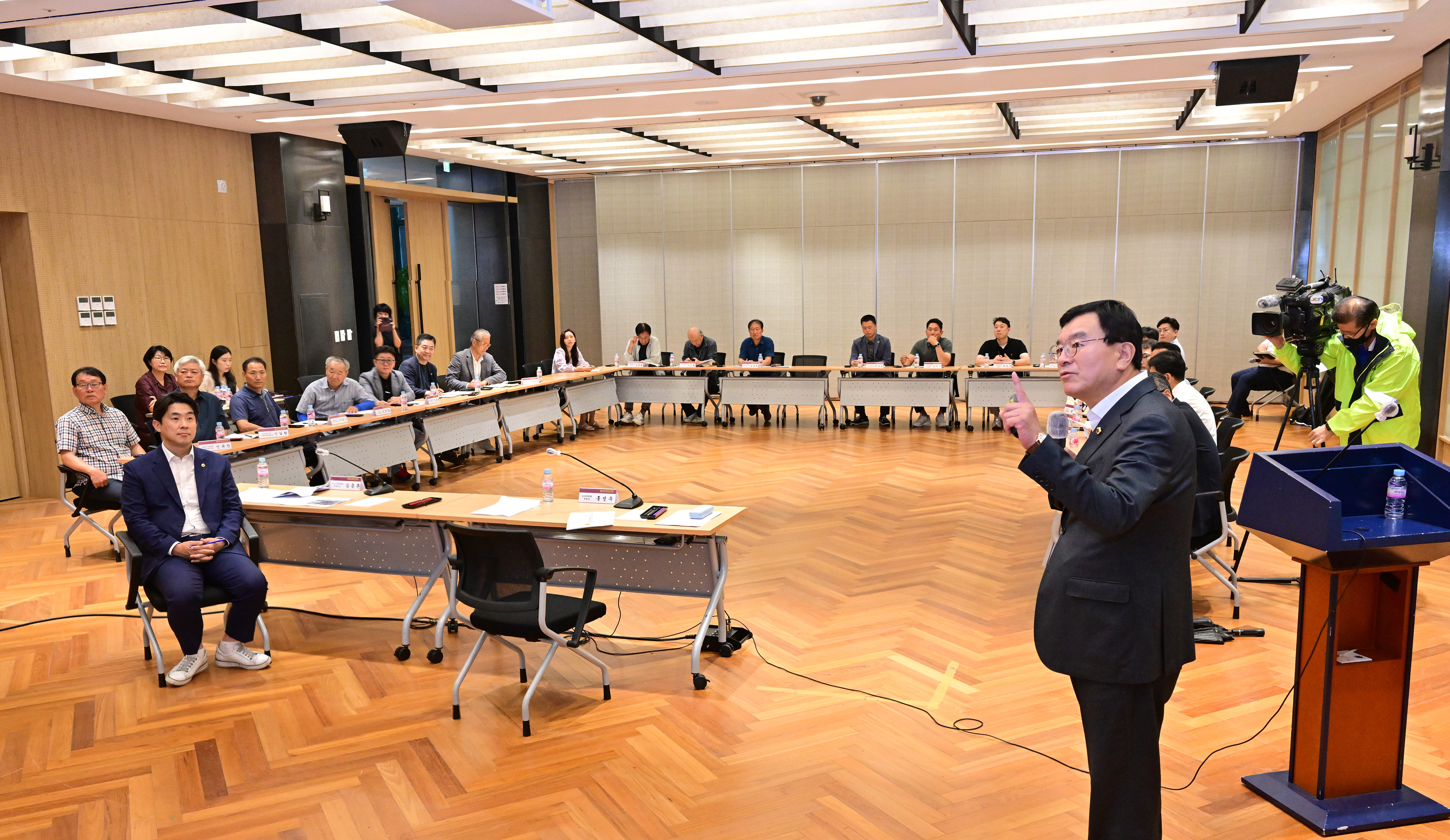 홍성우 교육위원장, 삼동면 지역발전을 위한 주민 의견청취 간담회11