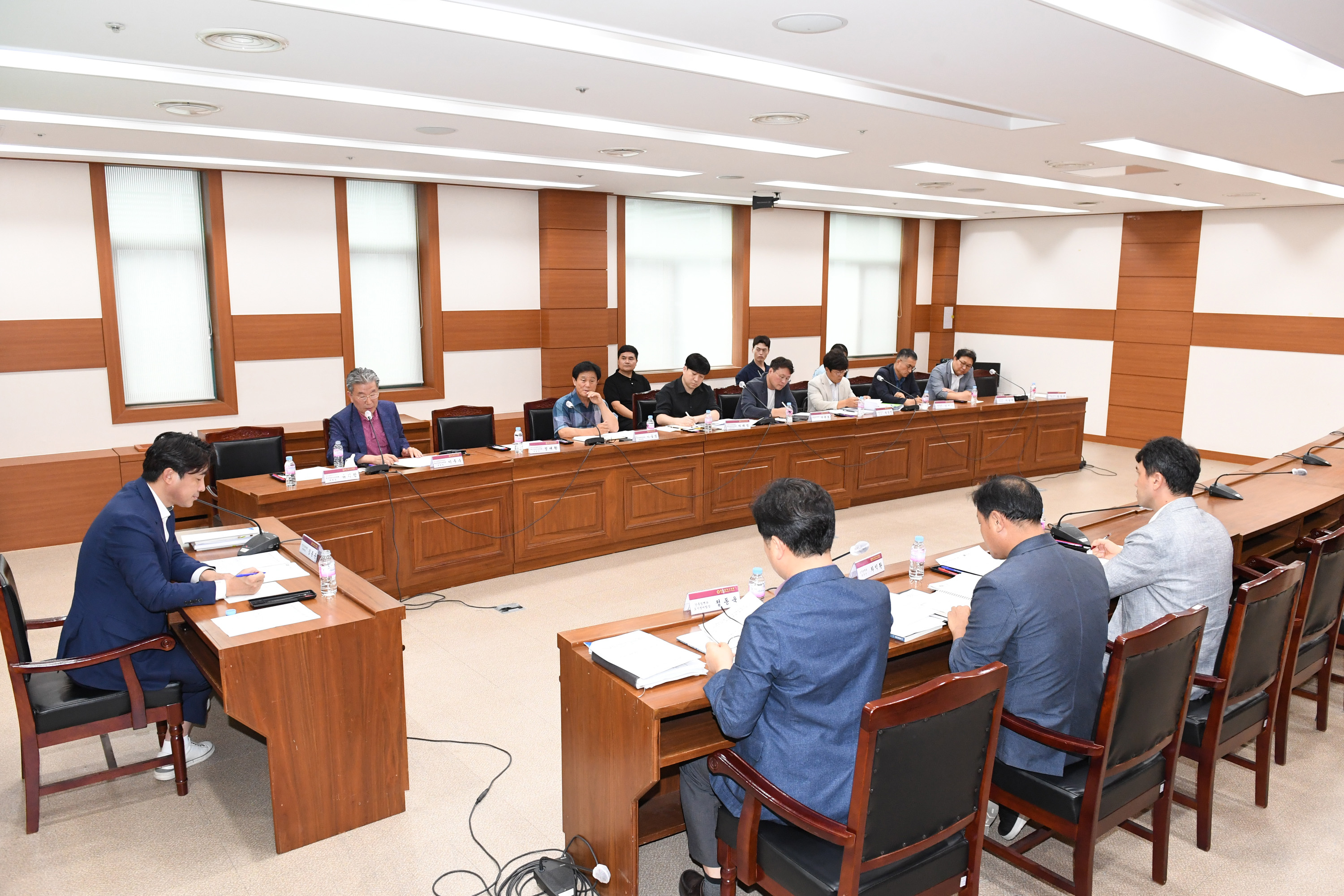 김종훈 산업건설부위원장, 공동주택 재건축 정비사업 의견 청취 간담회9