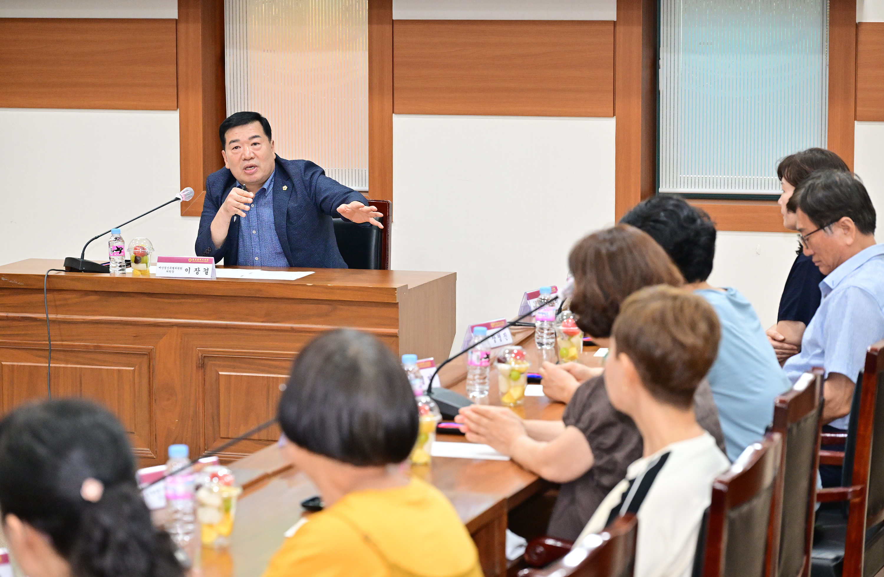 이장걸 예산결산특별위원장, 월평초 인근 작은도서관 건립을 위한 주민 간담회5