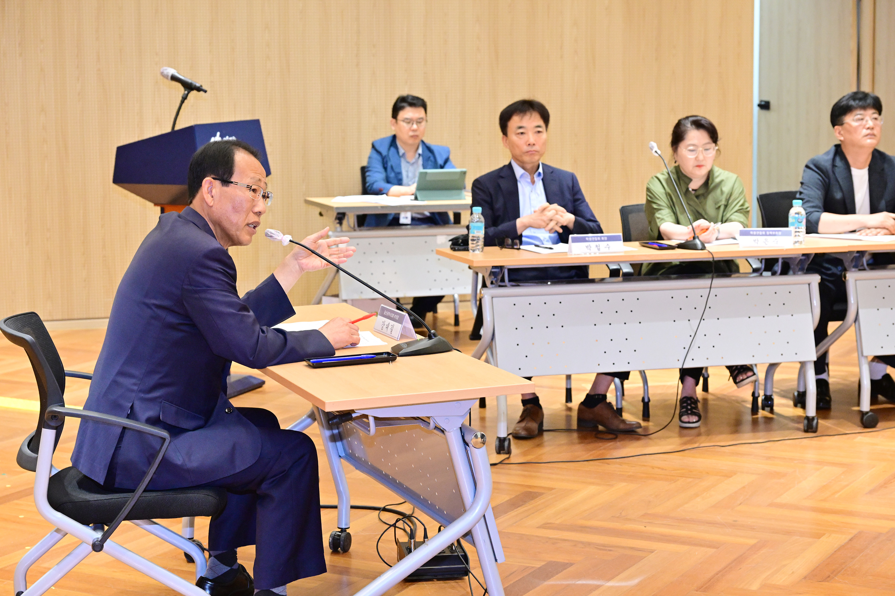 강대길 부의장, 학원 교습시간 등 현안사항 의견청취 간담회4