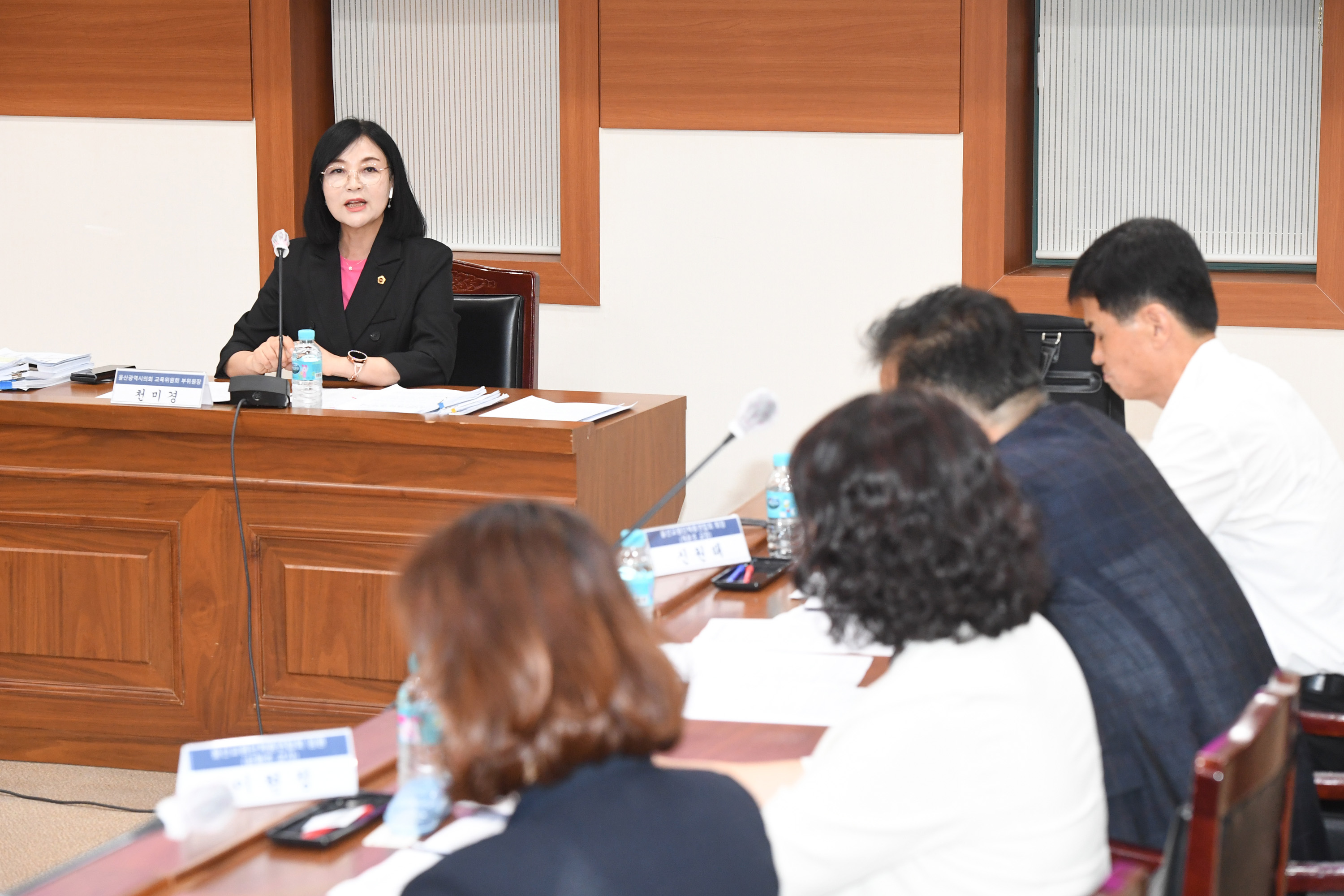 천미경 의원, 교권강화 방안 마련을 위한 의견청취 간담회7