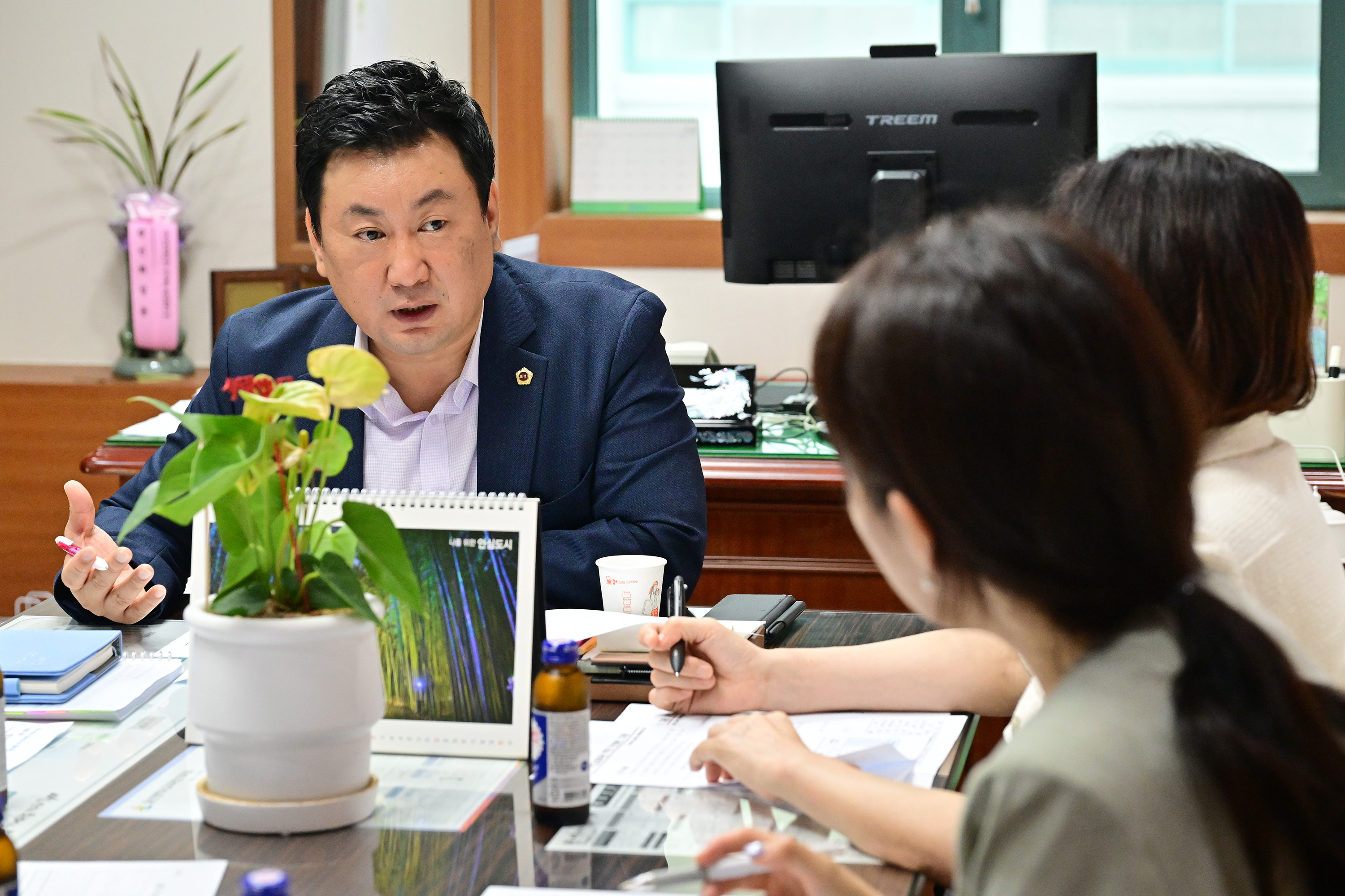 안대룡 의원, 학교 체육관 환경개선 간담회2