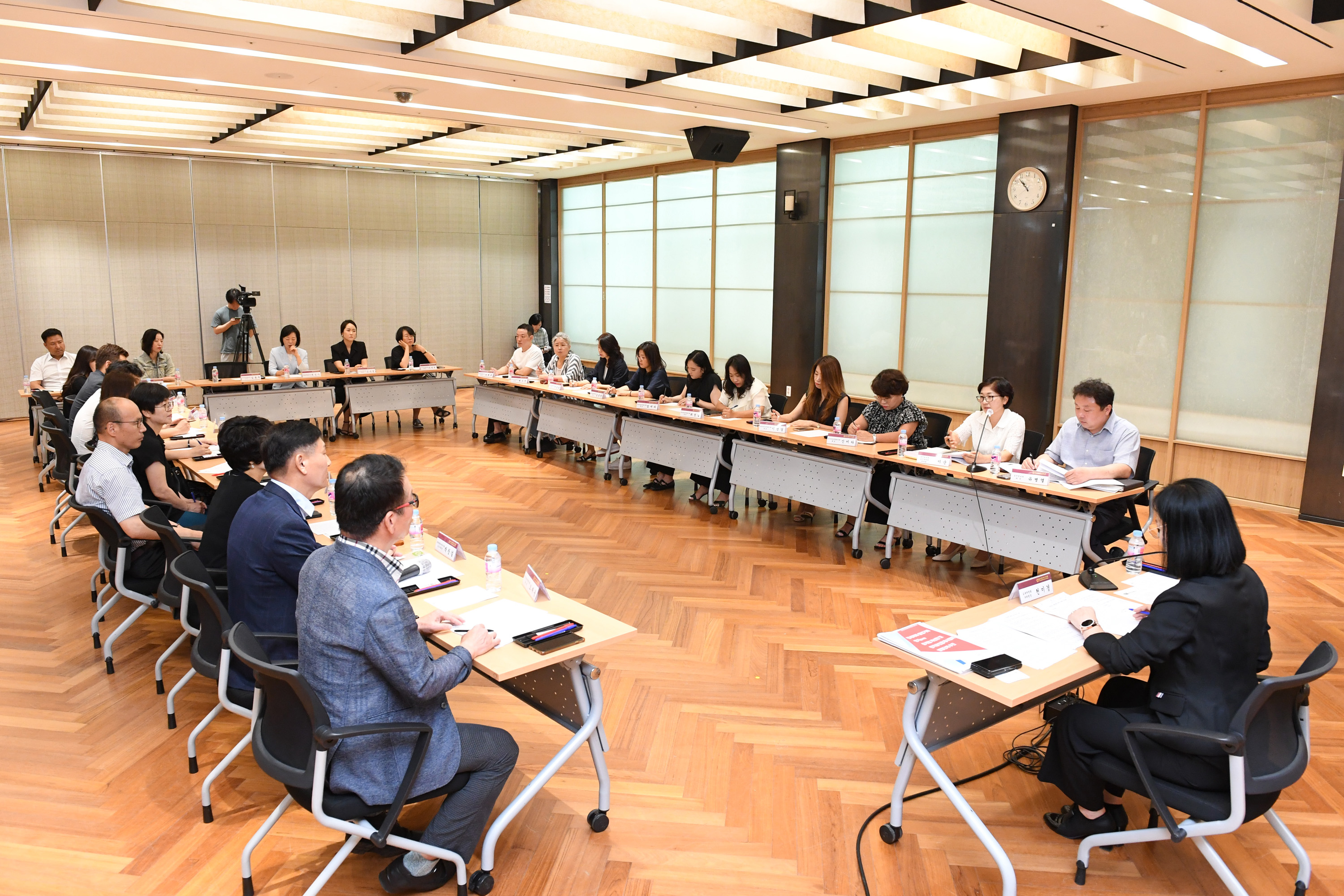 천미경 의원, 부동산 활성화 방안 정책 간담회5