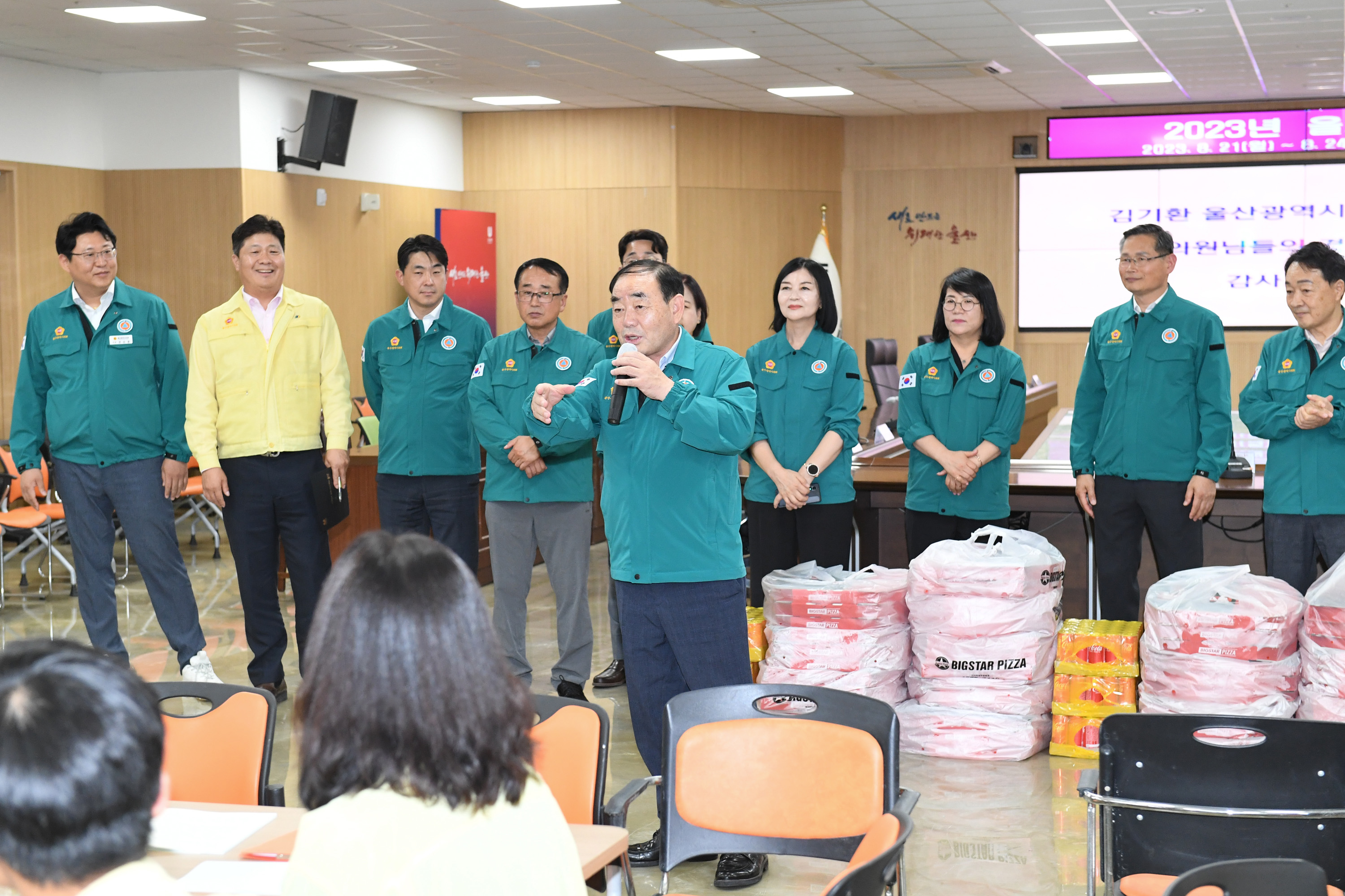 울산광역시의회(의장 김기환) 2023년 을지연습 훈련 참가자 격려 방문3