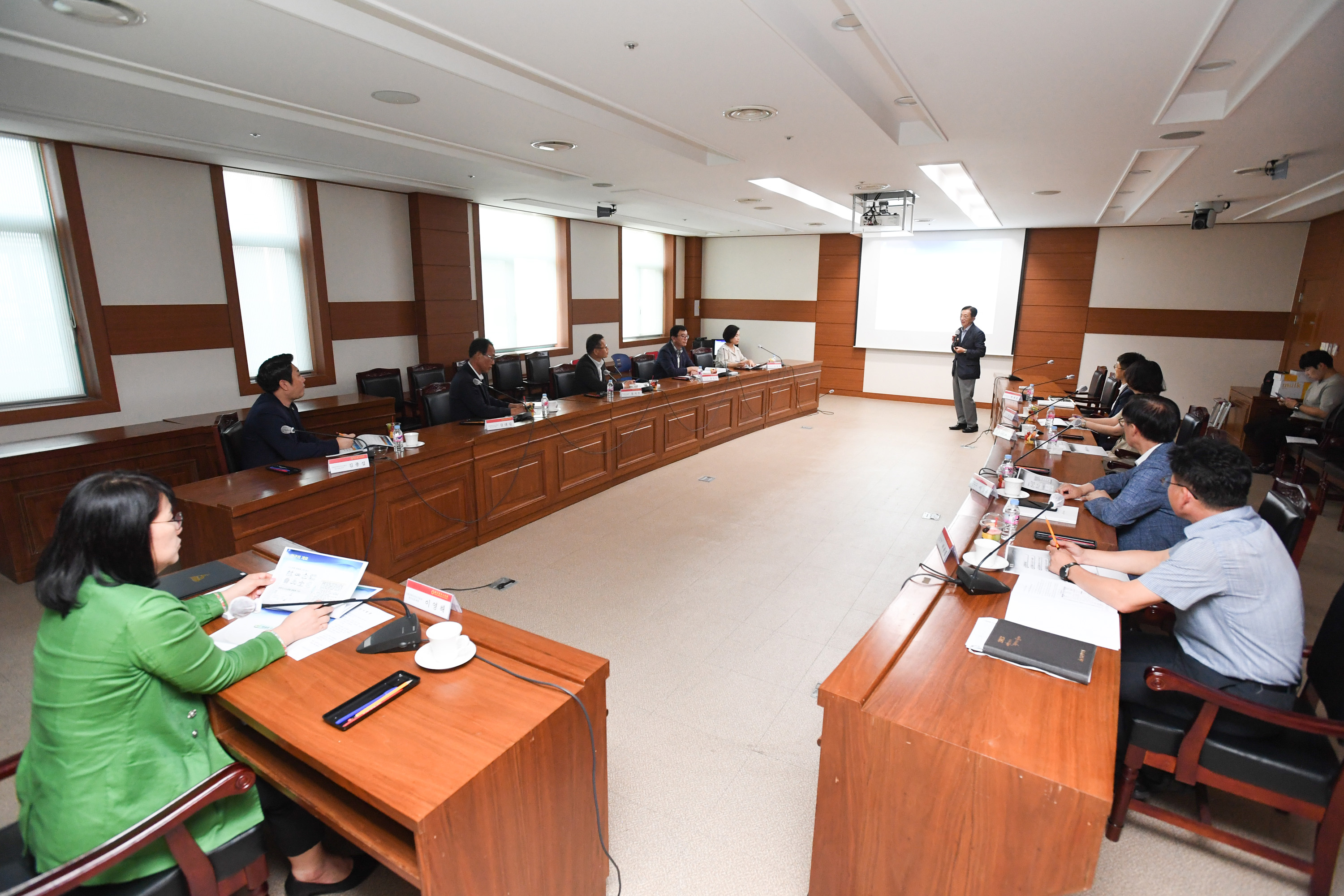 울산시의회 친환경에너지도시울산 연구모임, 정책연구용역 중간보고회8
