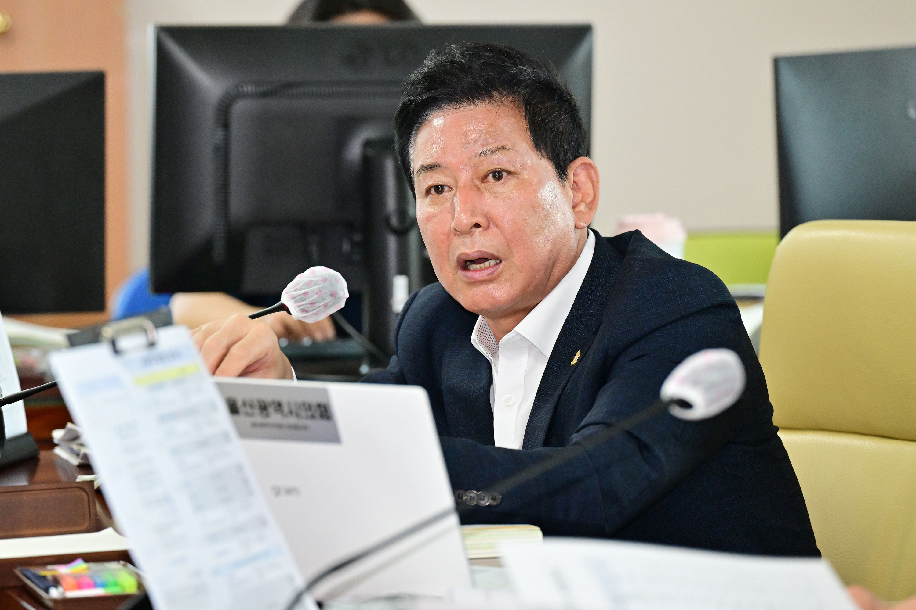 산업건설위원회, 건설주택국 소관 추가경정예산안 심사 및 각종 안건 심사4