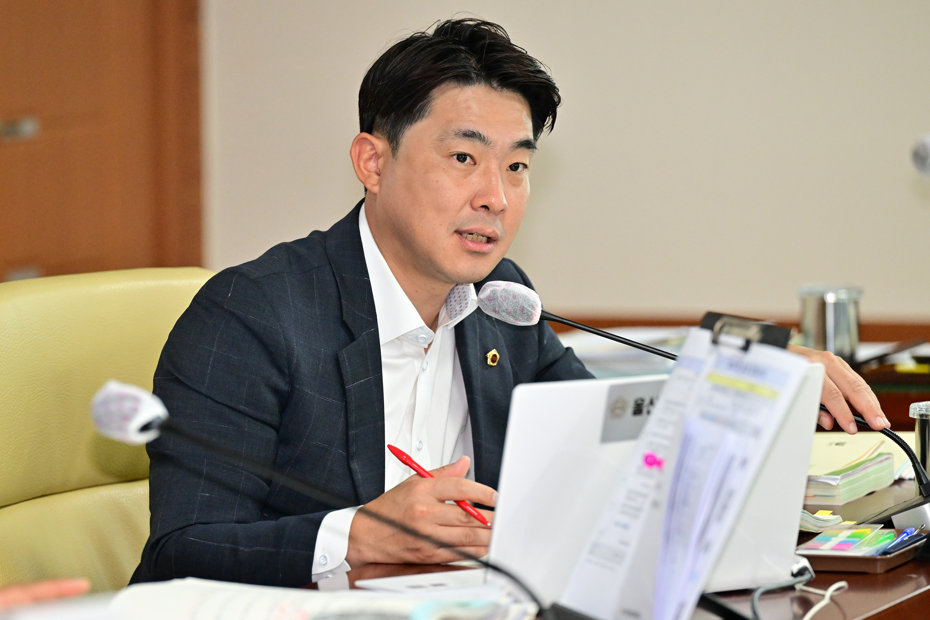 산업건설위원회, 건설주택국 소관 추가경정예산안 심사 및 각종 안건 심사5