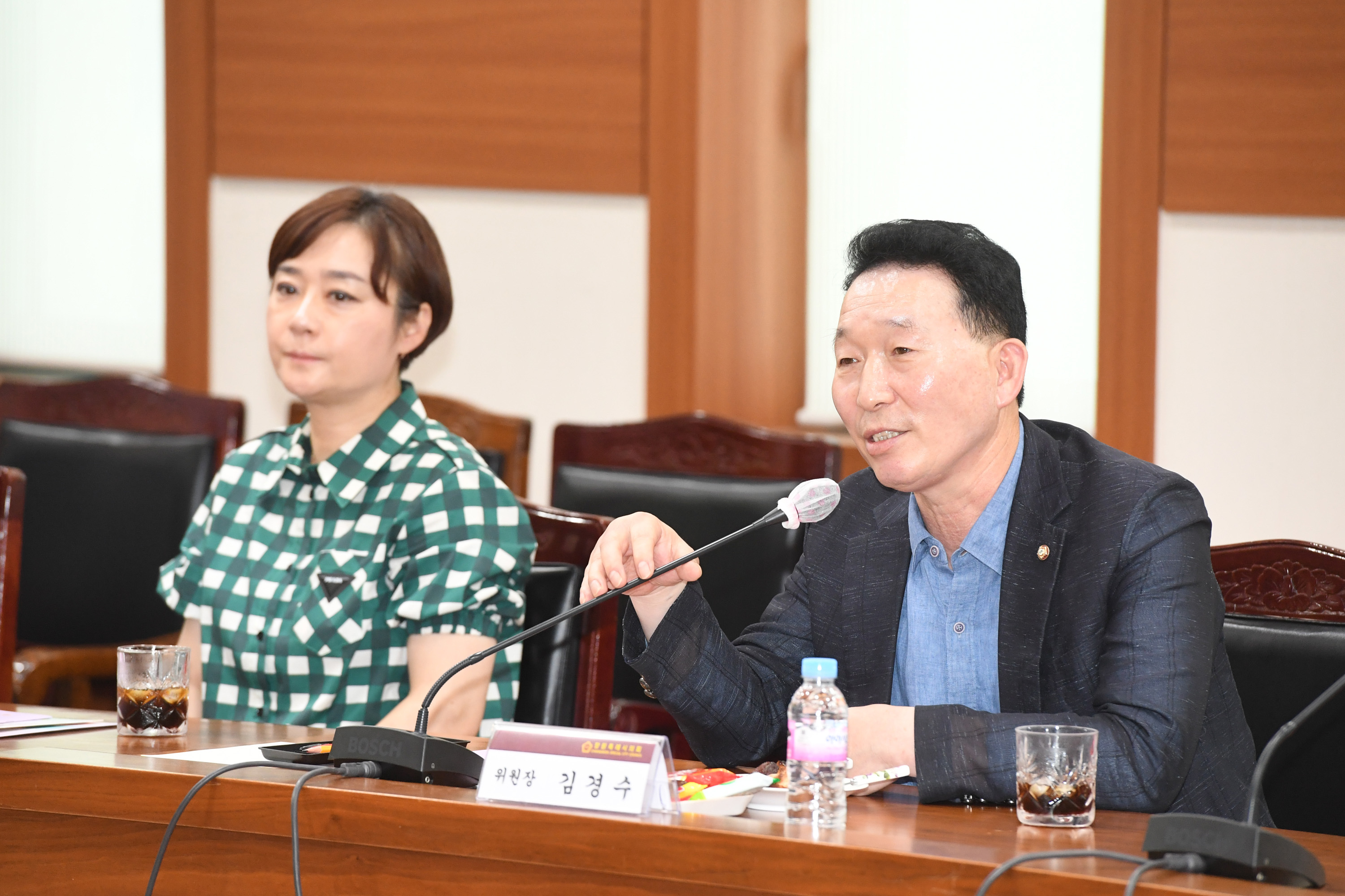 창원시의회, 벤치마킹 위해 울산시의회 행자위 방문5