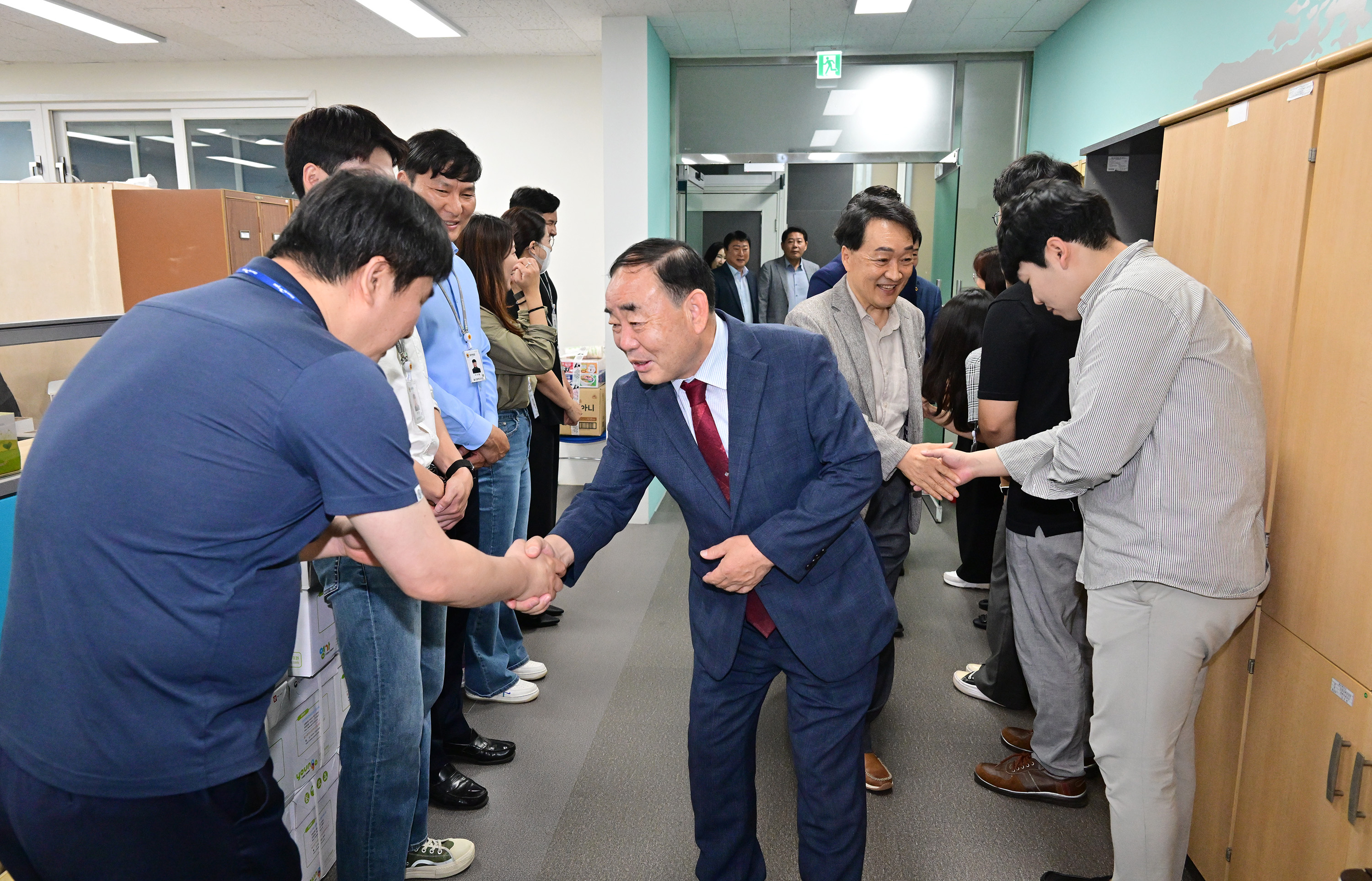 추석맞이 부서 순회 방문1