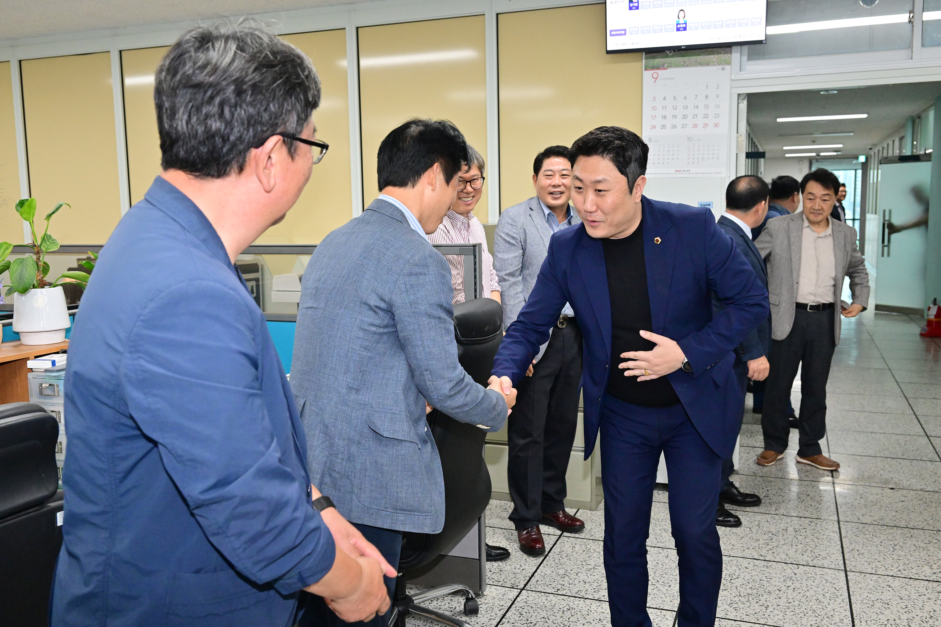 추석맞이 부서 순회 방문7