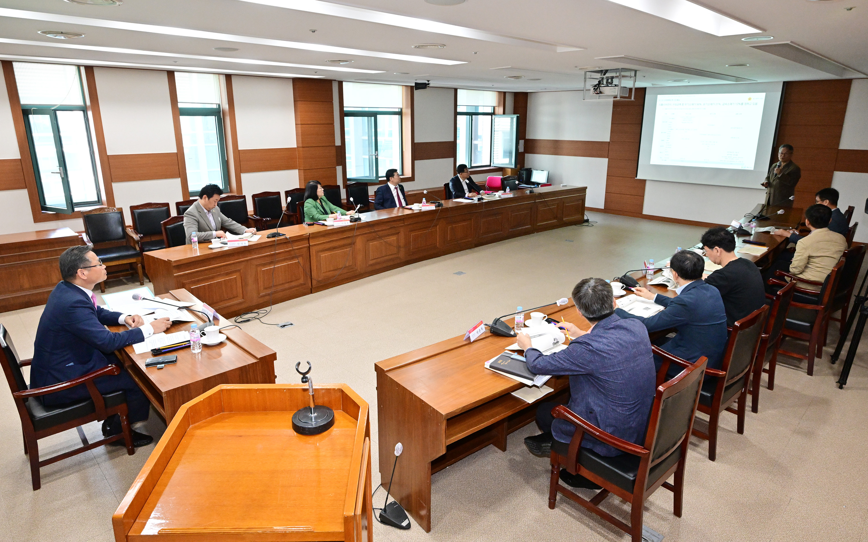 울산 미래산업 연구회, 정책연구용역 최종보고회6