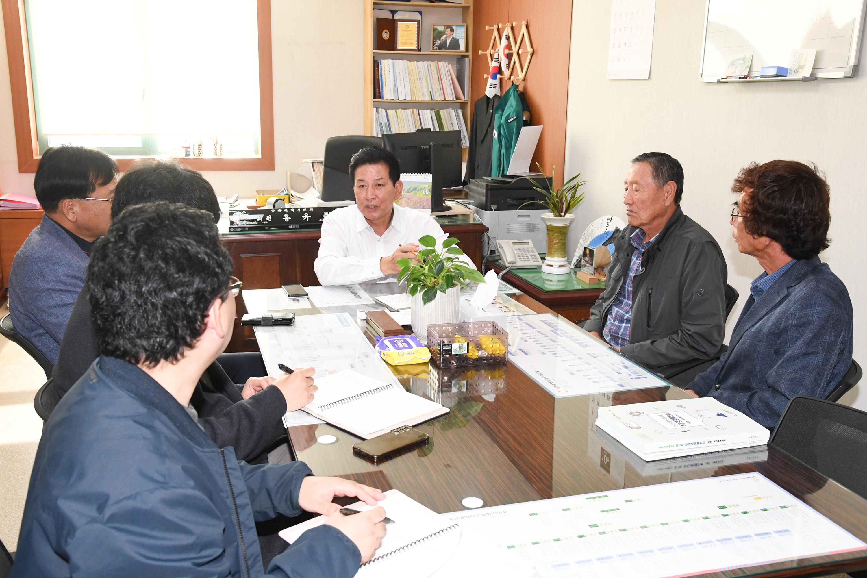 홍유준 의원, 공익직불제 개선 의견청취 간담회1