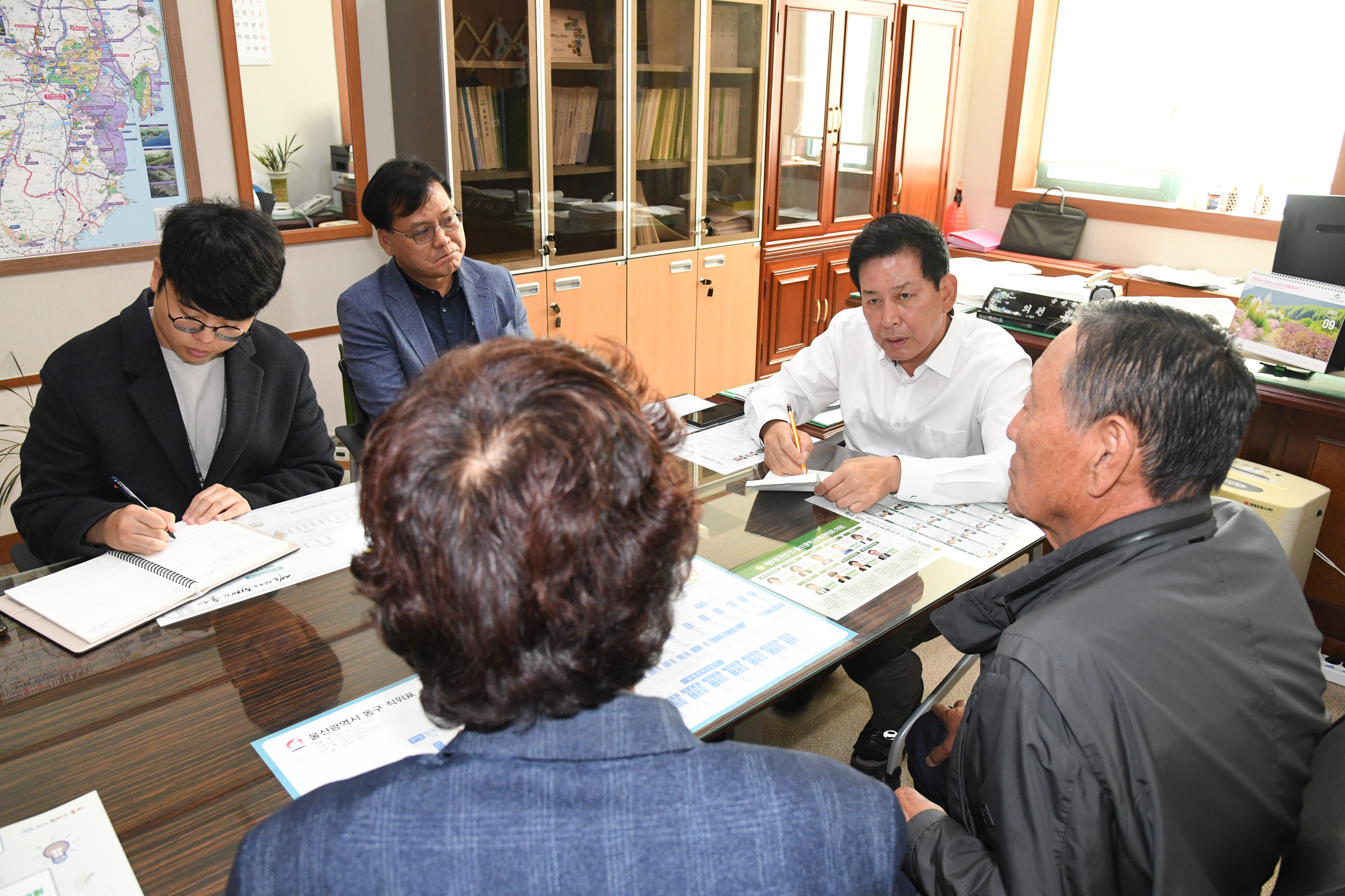 홍유준 의원, 공익직불제 개선 의견청취 간담회6