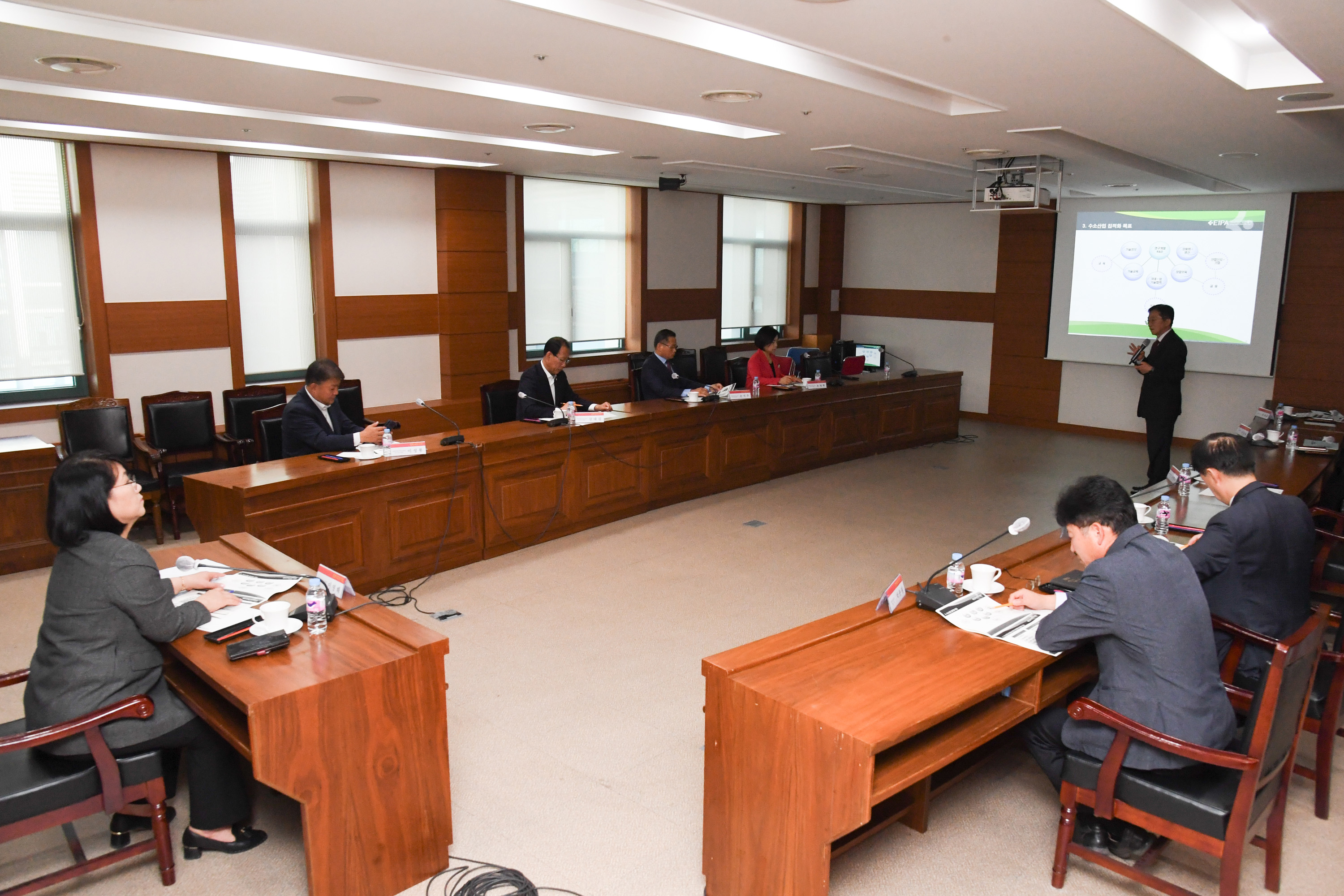 친환경에너지도시울산 연구모임 정책연구용역 최종 보고회7