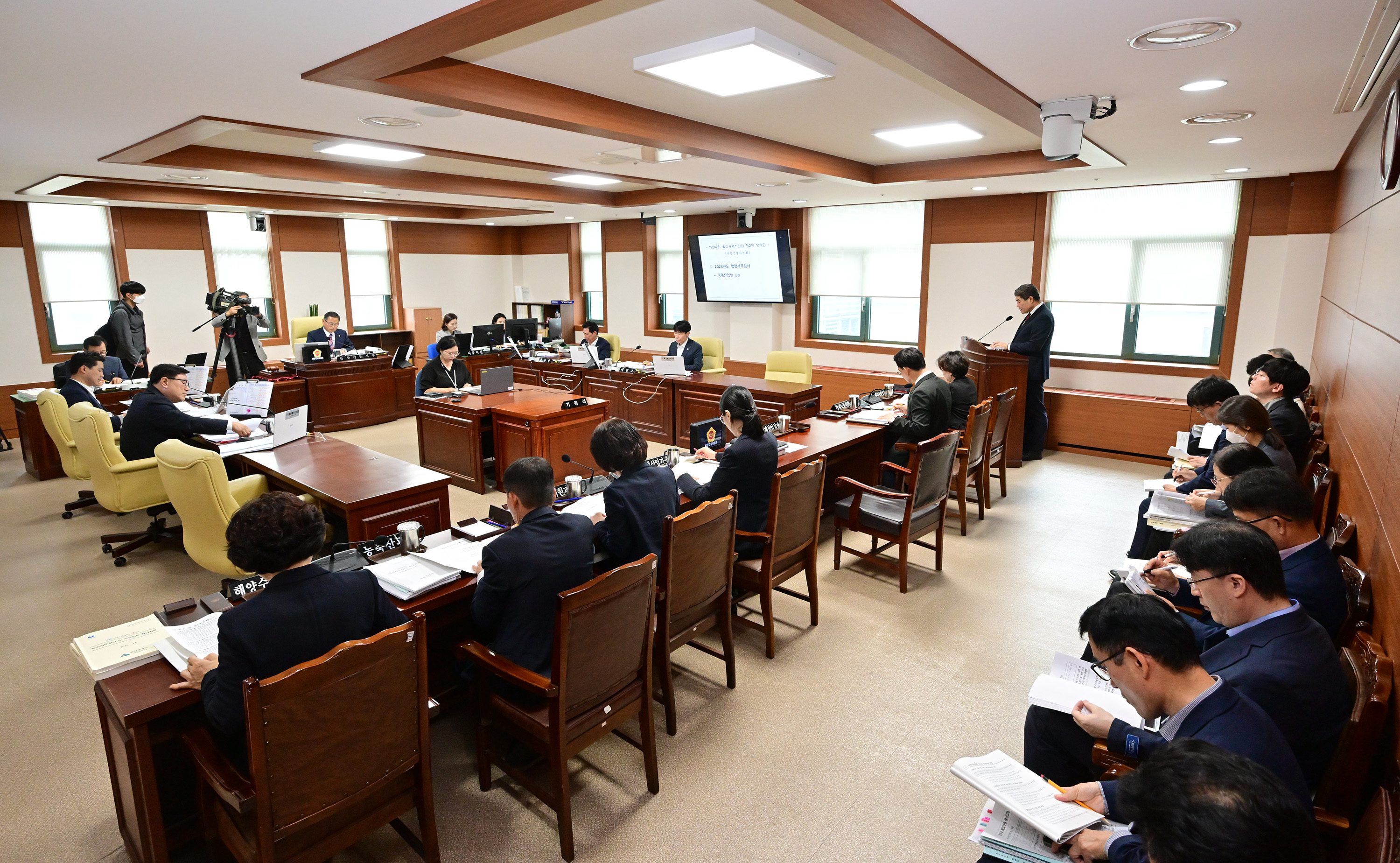 산업건설위원회, 경제산업실 소관 2023년도 행정사무감사4