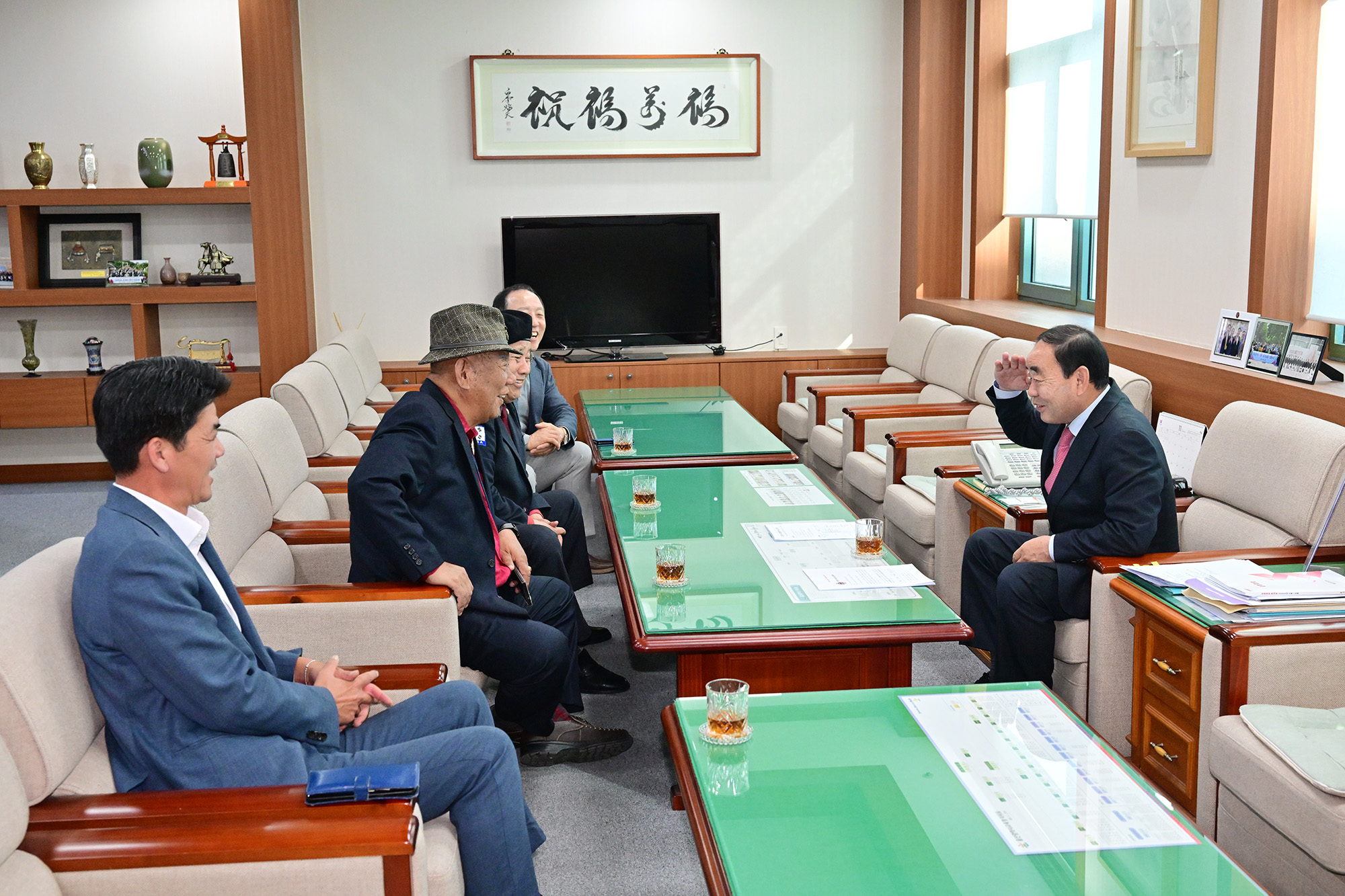 대한민국 독도사랑 중앙회, 의장실 내방4