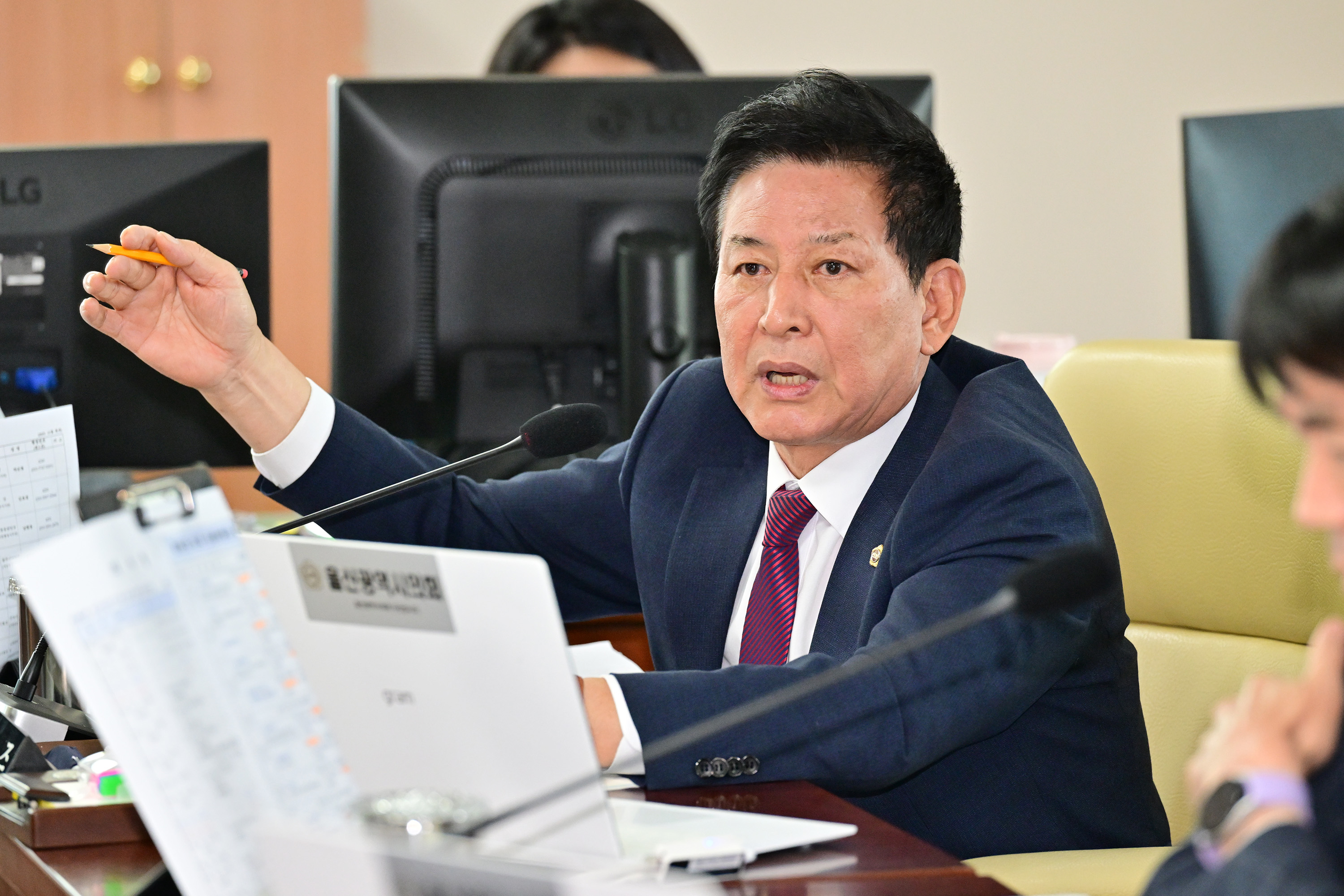 산업건설위원회, 교통국 소관 2023년도 행정사무감사2