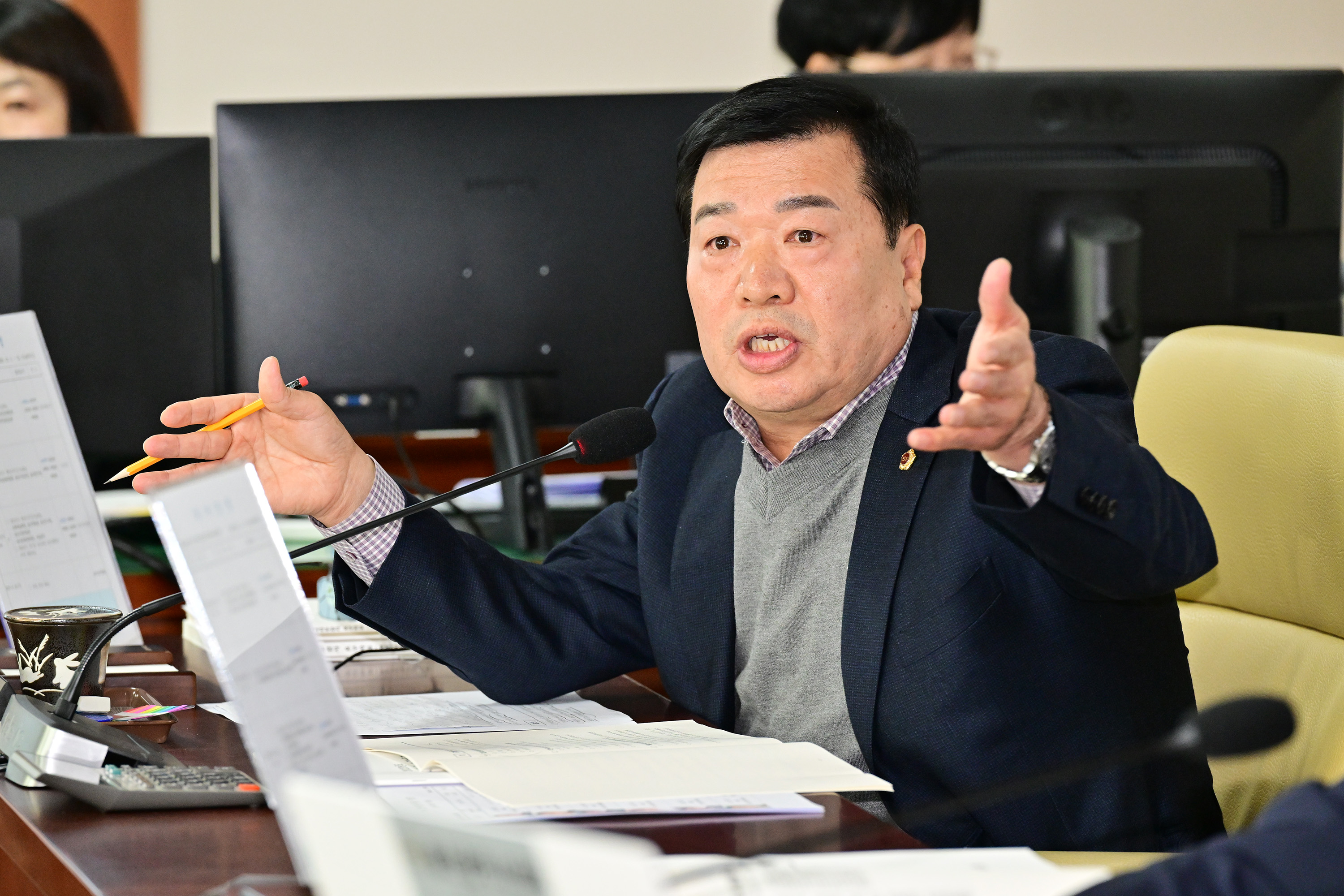 행정자치위원회, 자치경찰위원회·울산연구원·울산시설공단 소관 2023년도 행정사무감사3