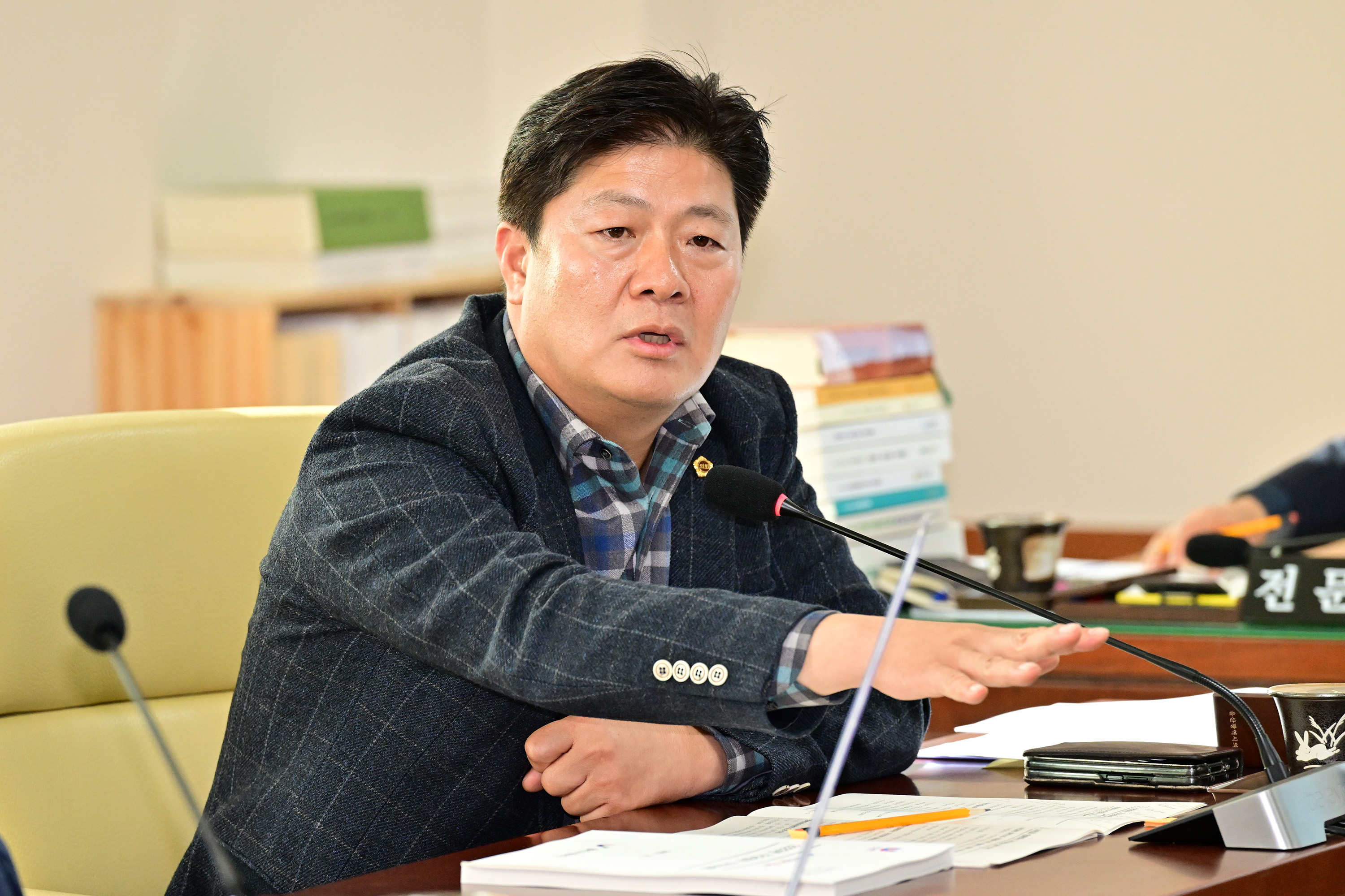 행정자치위원회, 자치경찰위원회·울산연구원·울산시설공단 소관 2023년도 행정사무감사4