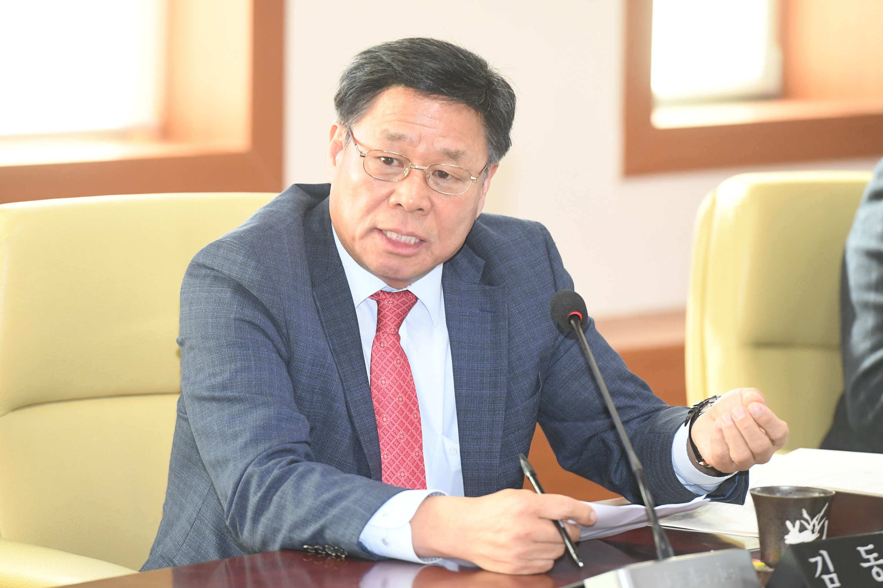 행정자치위원회, 문화예술회관, 울산문화관광재단, 울산박물관, 울산도서관, 울산시립미술관, 서울본부 소관 209