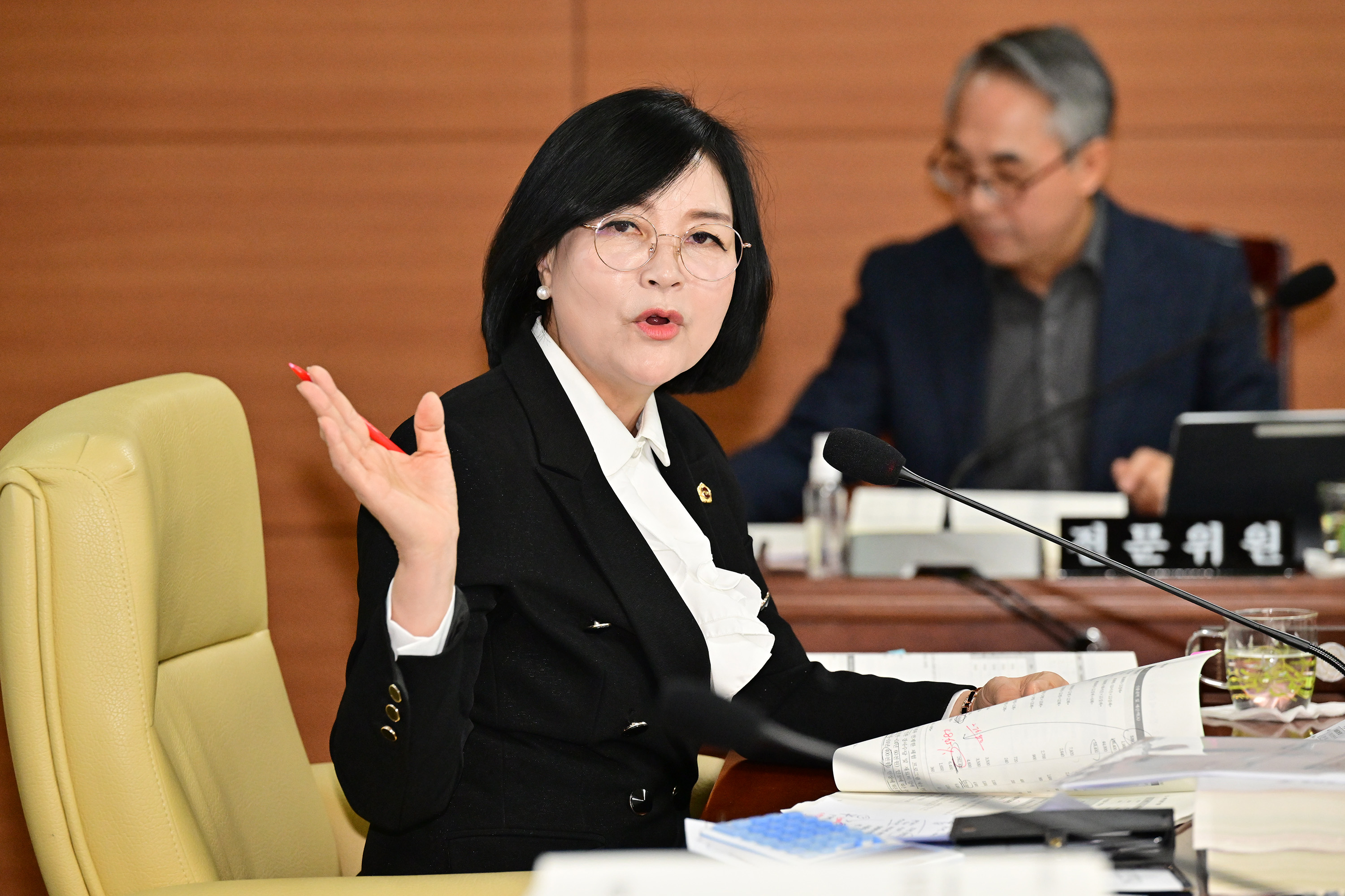 교육위원회, 울주·남부·동부·중부도서관, 교육수련원, 학생교육문화회관 소관 2024년도예산안 등 심사6