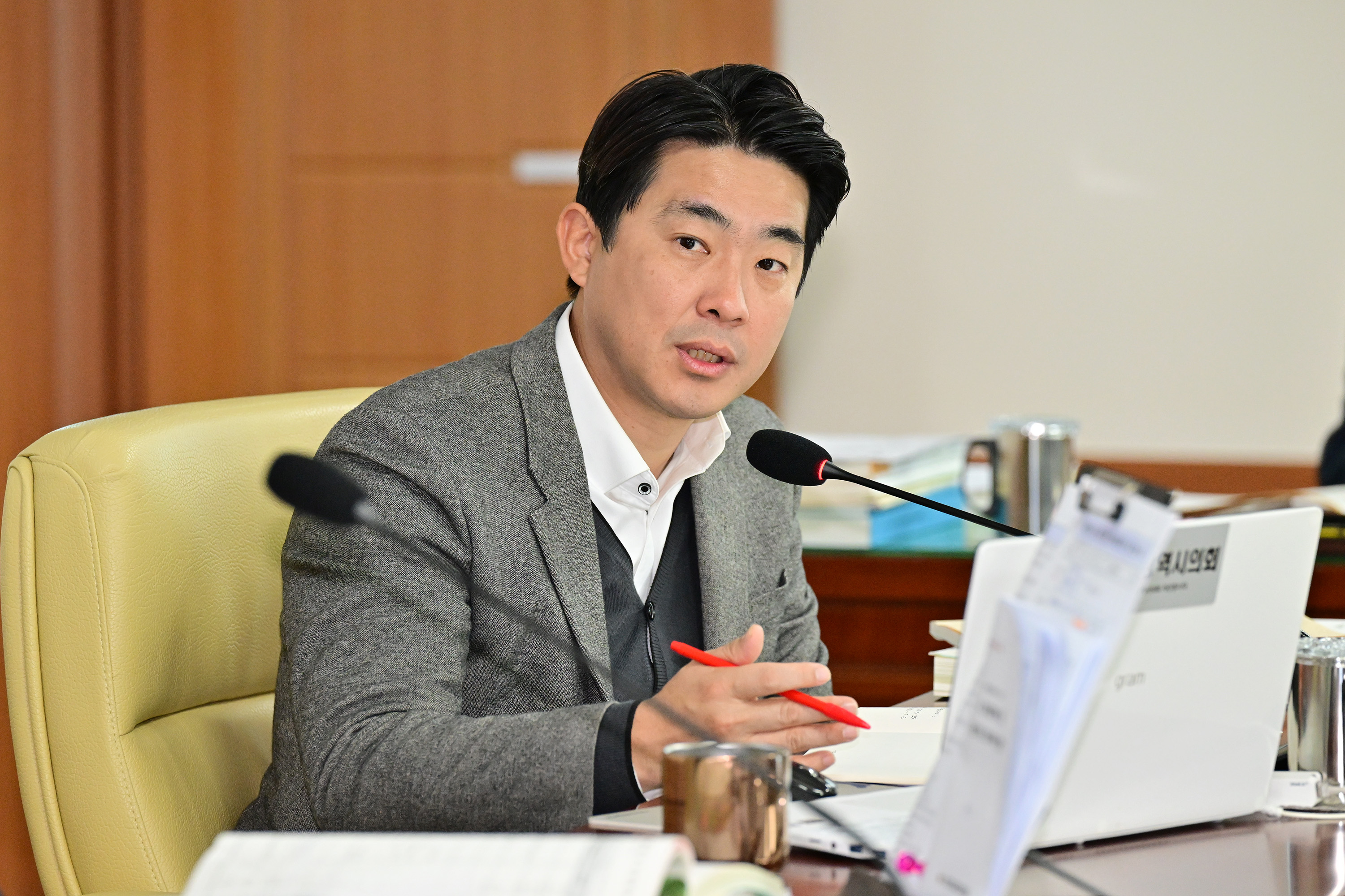 산업건설위원회, 경제자유구역청 소관 2024년도 예산안 등 심사5