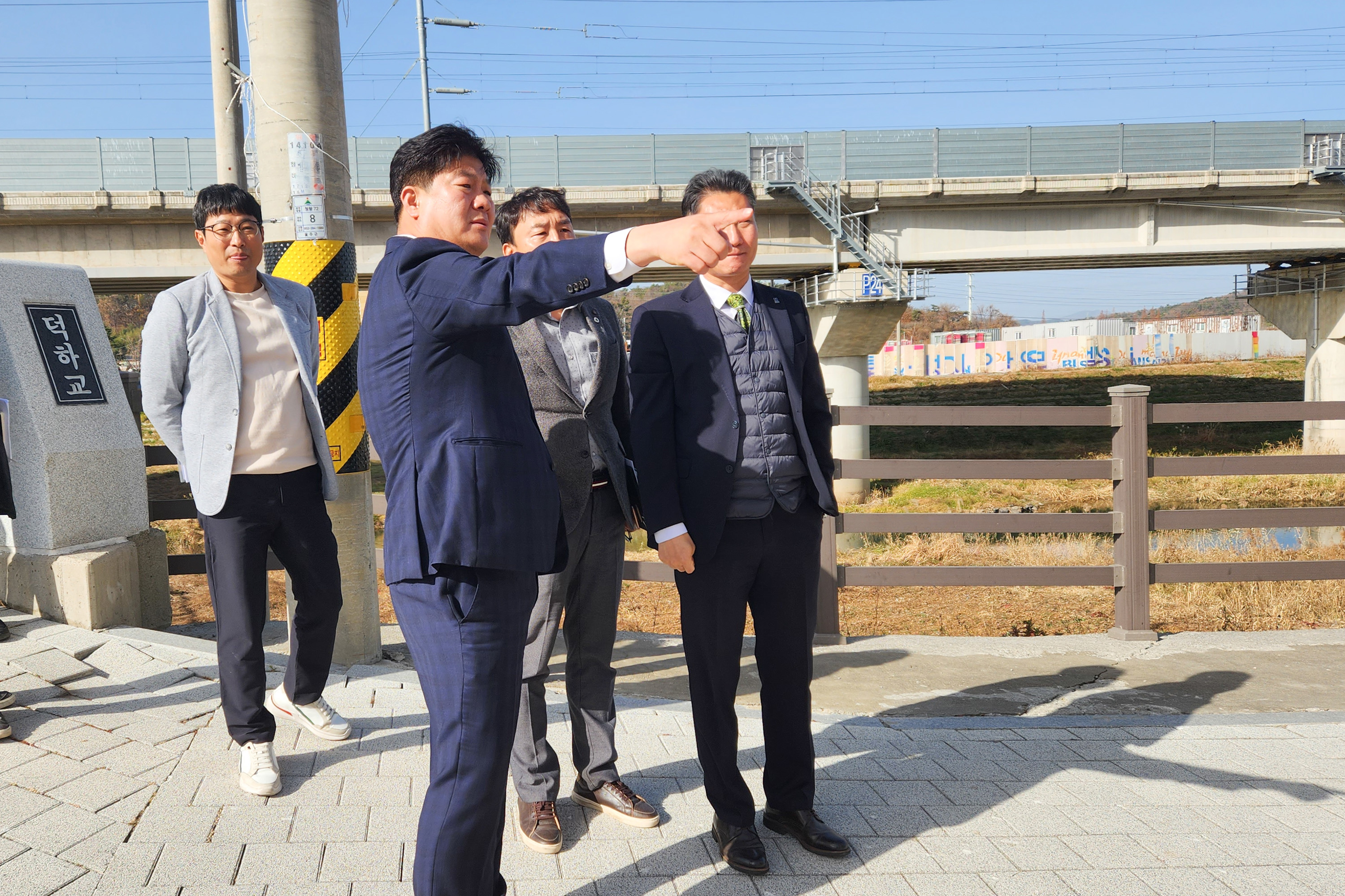 공진혁 의원, 울주군 청량읍 덕하교 사거리 교통안전 현장점검4
