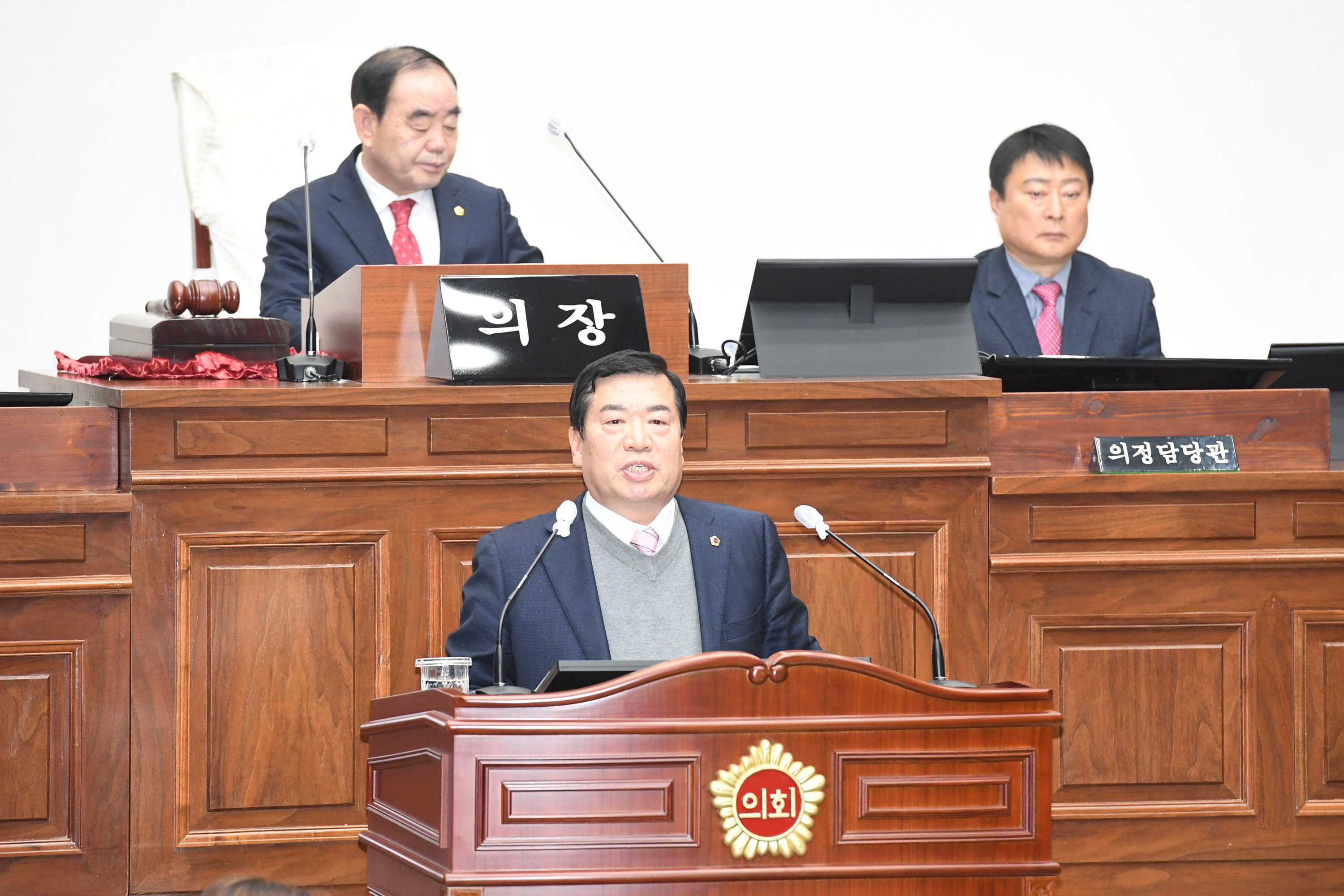  제242회 정례회 제3차 본회의19