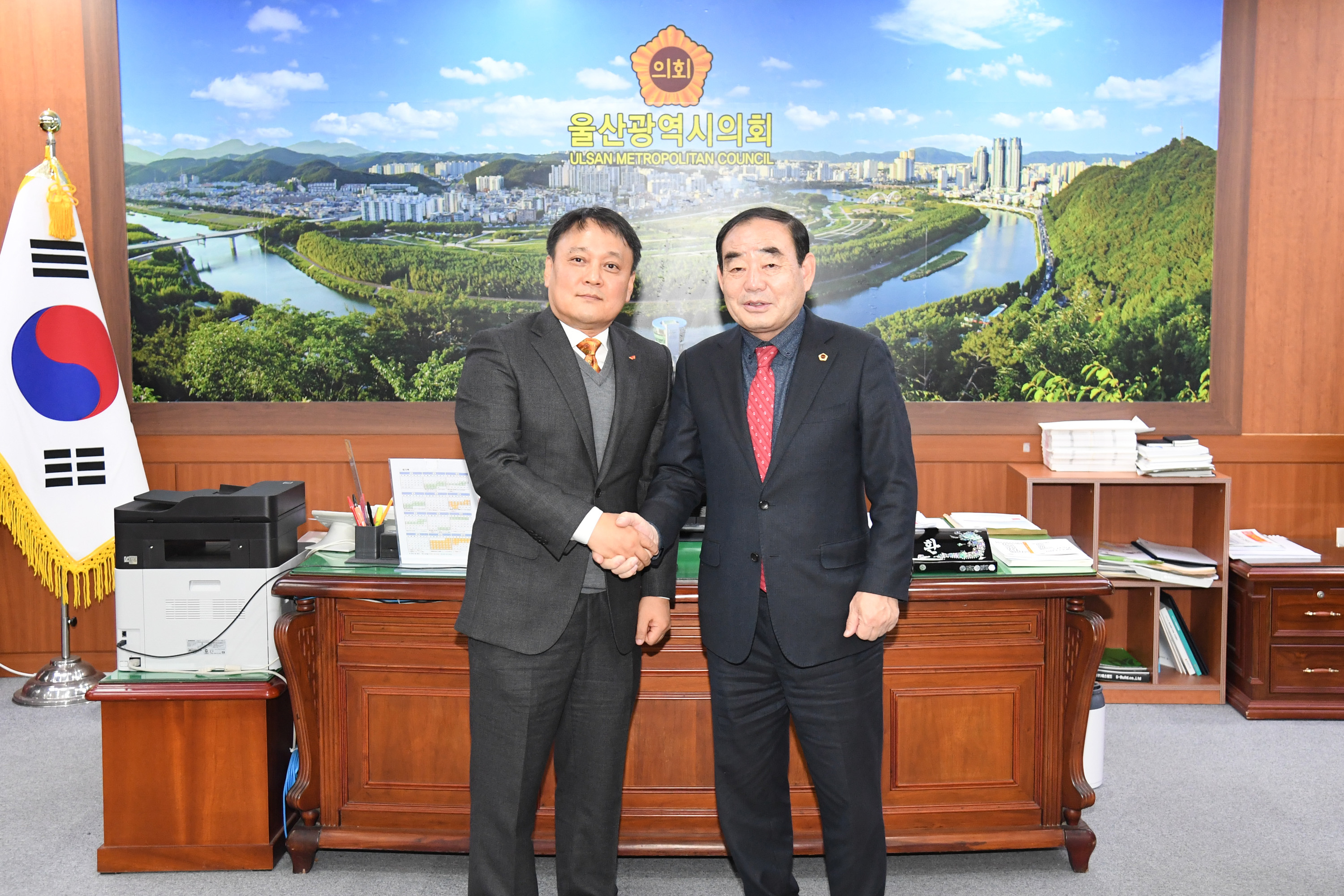 김기환 의장, SK이노베이션 울산총괄부사장과 환담4