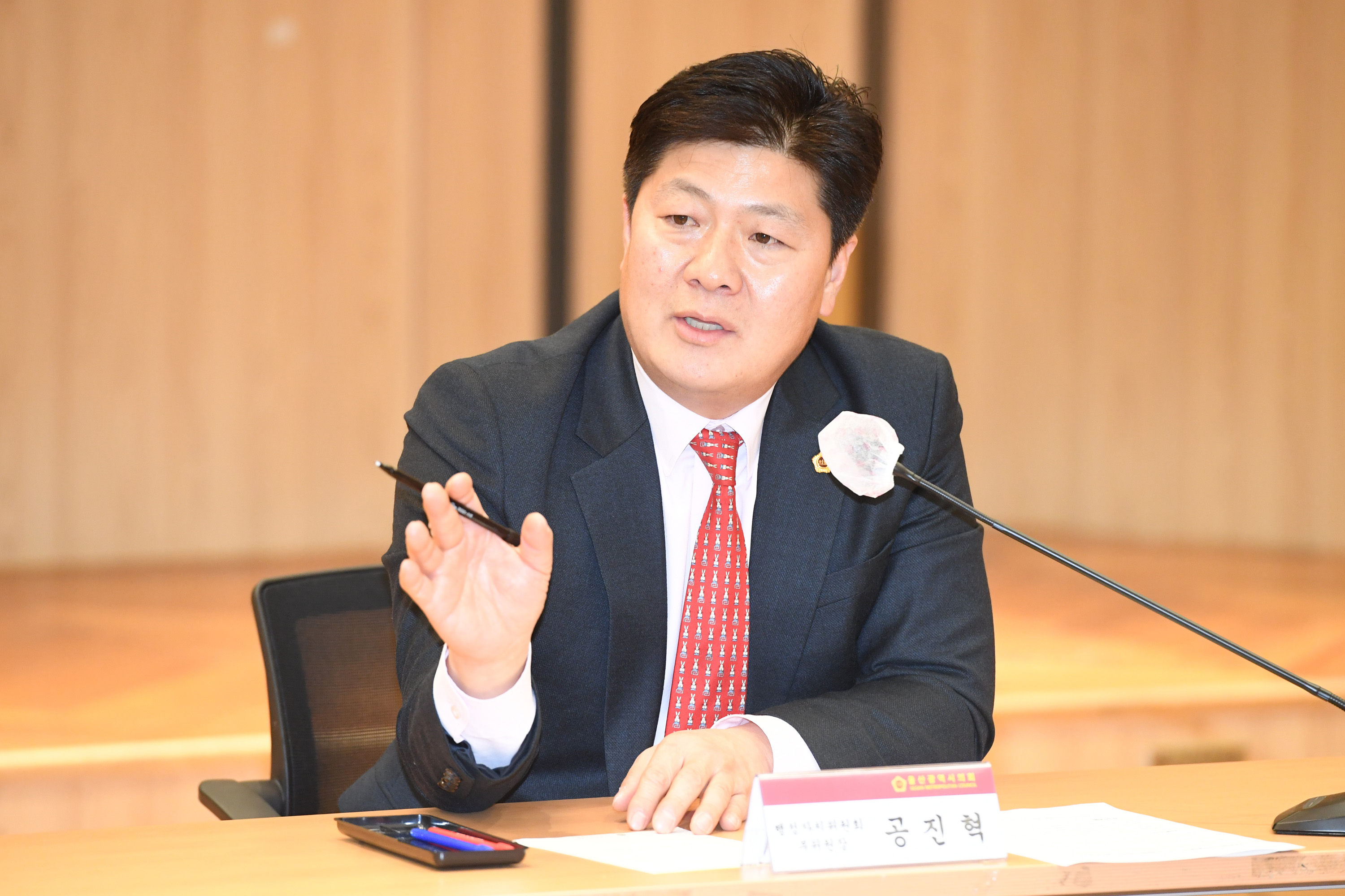 공진혁 행정자치부위원장, 744번 시내버스 노선개편 관련 업무협의9