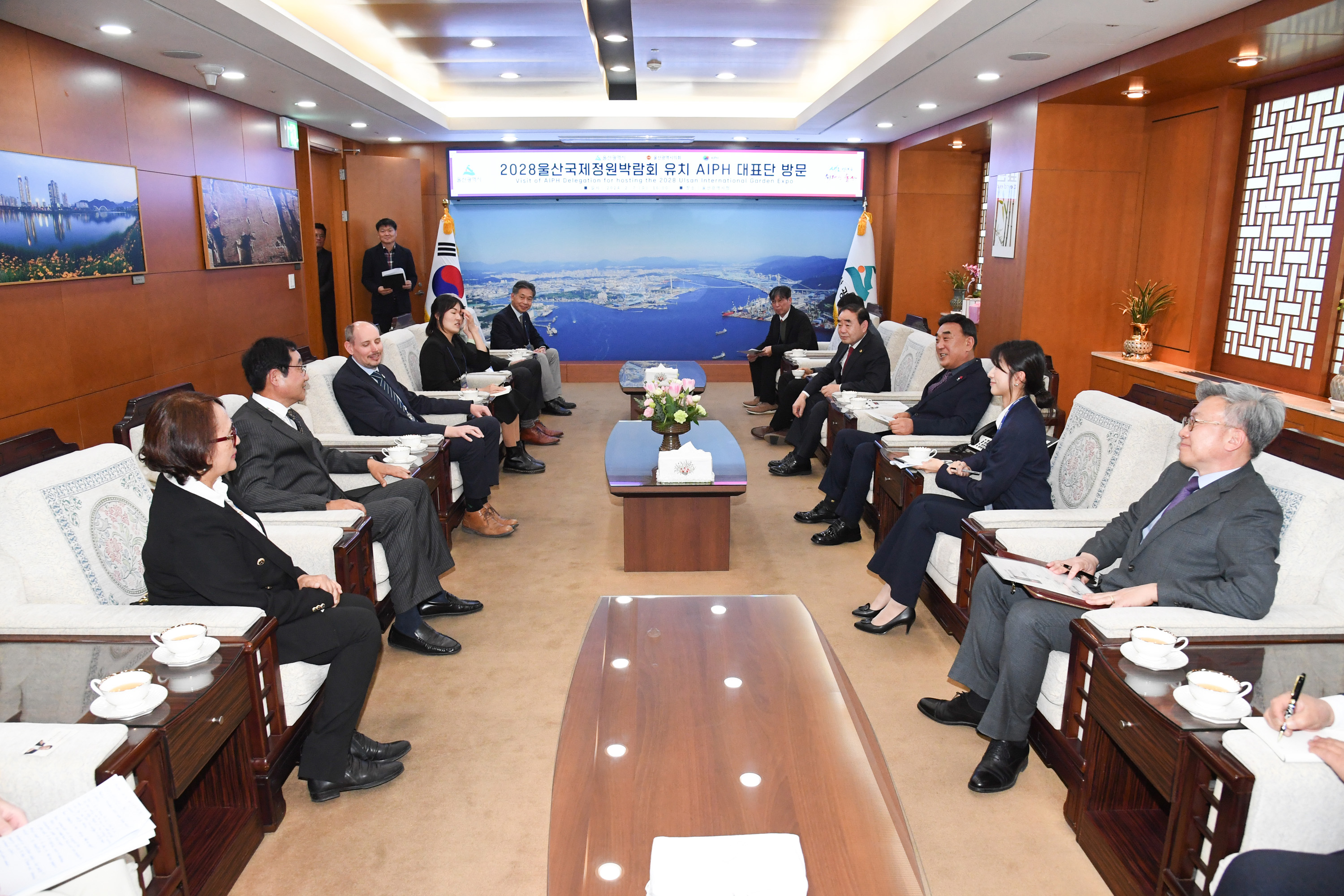 김기환 의장, 국제원예생산자협회(AIPH) 대표단 방문 환담3