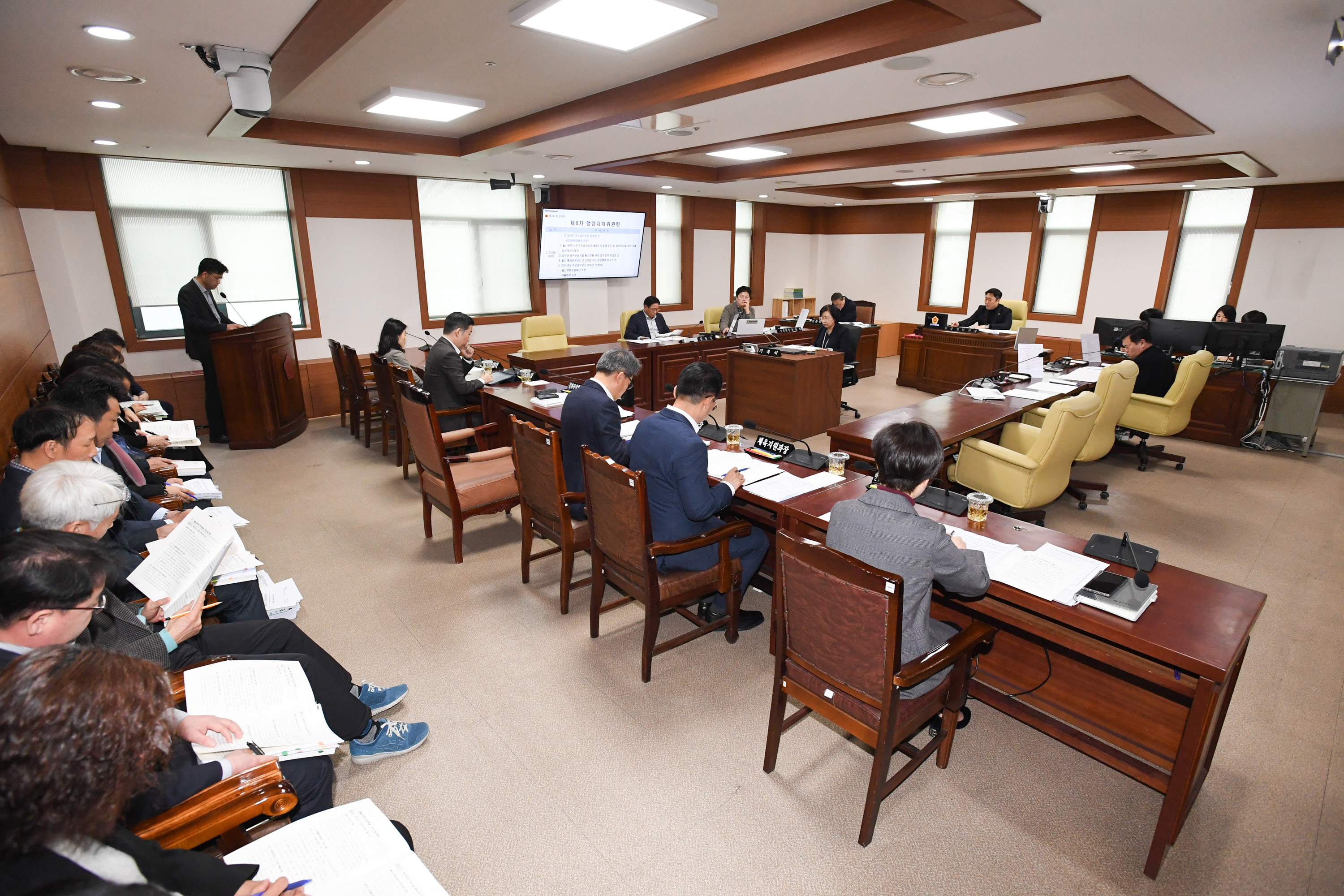 행정자치위원회, 문화관광체육국·울산문화관광재단·서울본부 소관 2024년도 주요업무보고 청취1